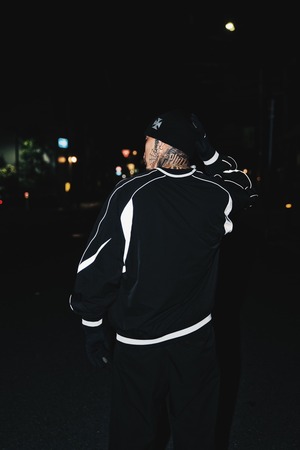 PHATRNK REFLECTOR OVAL LOGO PULLOVER