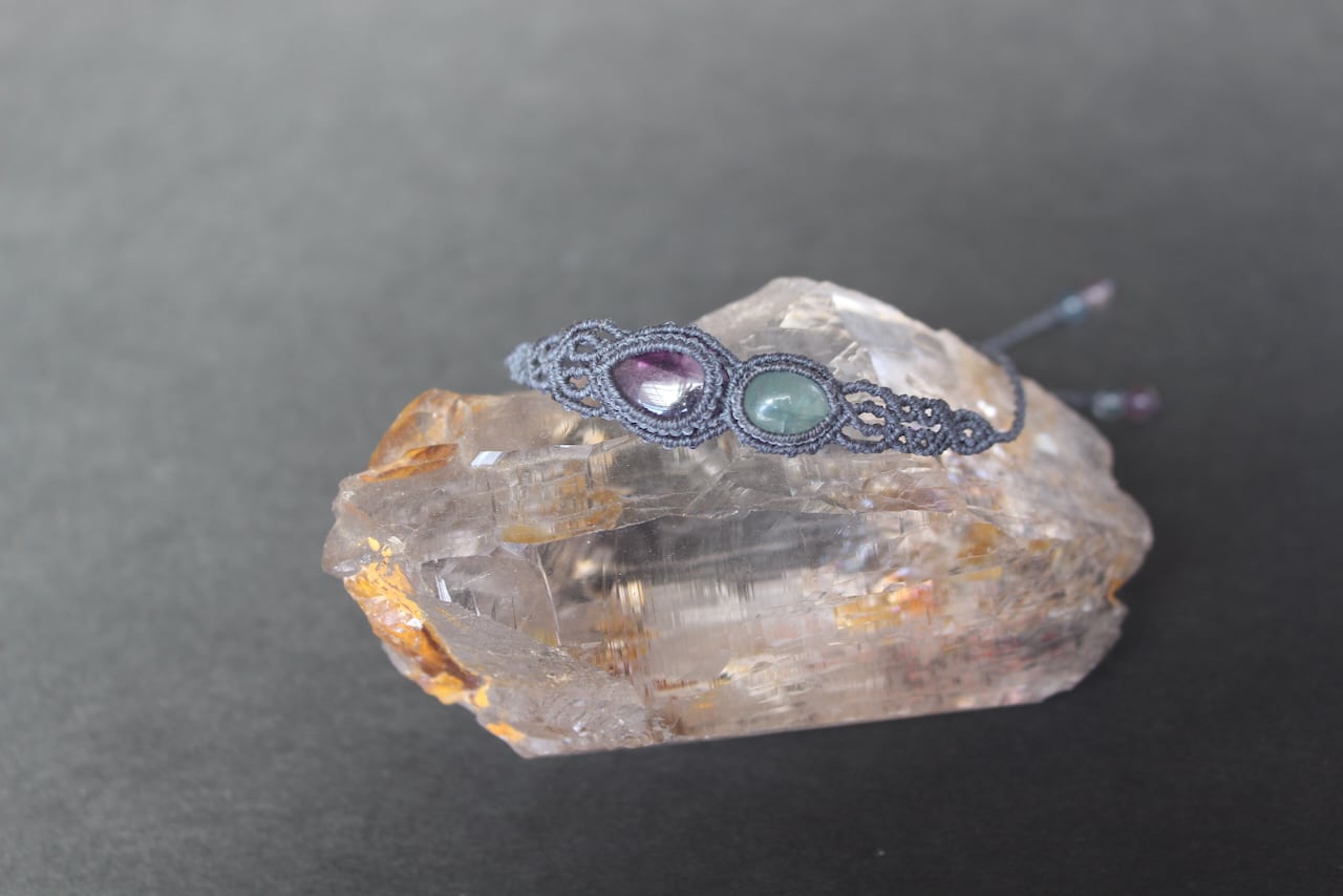 Trapiche amethyst & Green Fluorite micro macrame bracelet