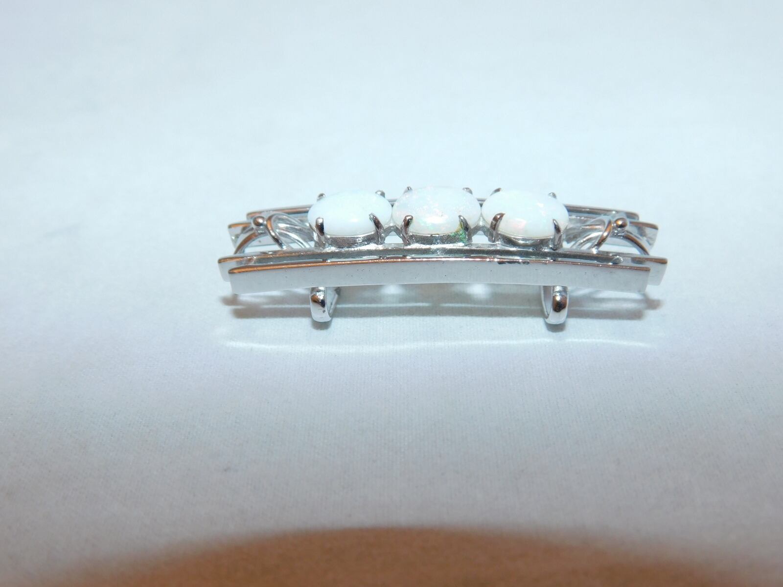 オパール帯留め 天然石オパールと青い彼岸花の帯留め（金沢箔24K入り） ブローチ