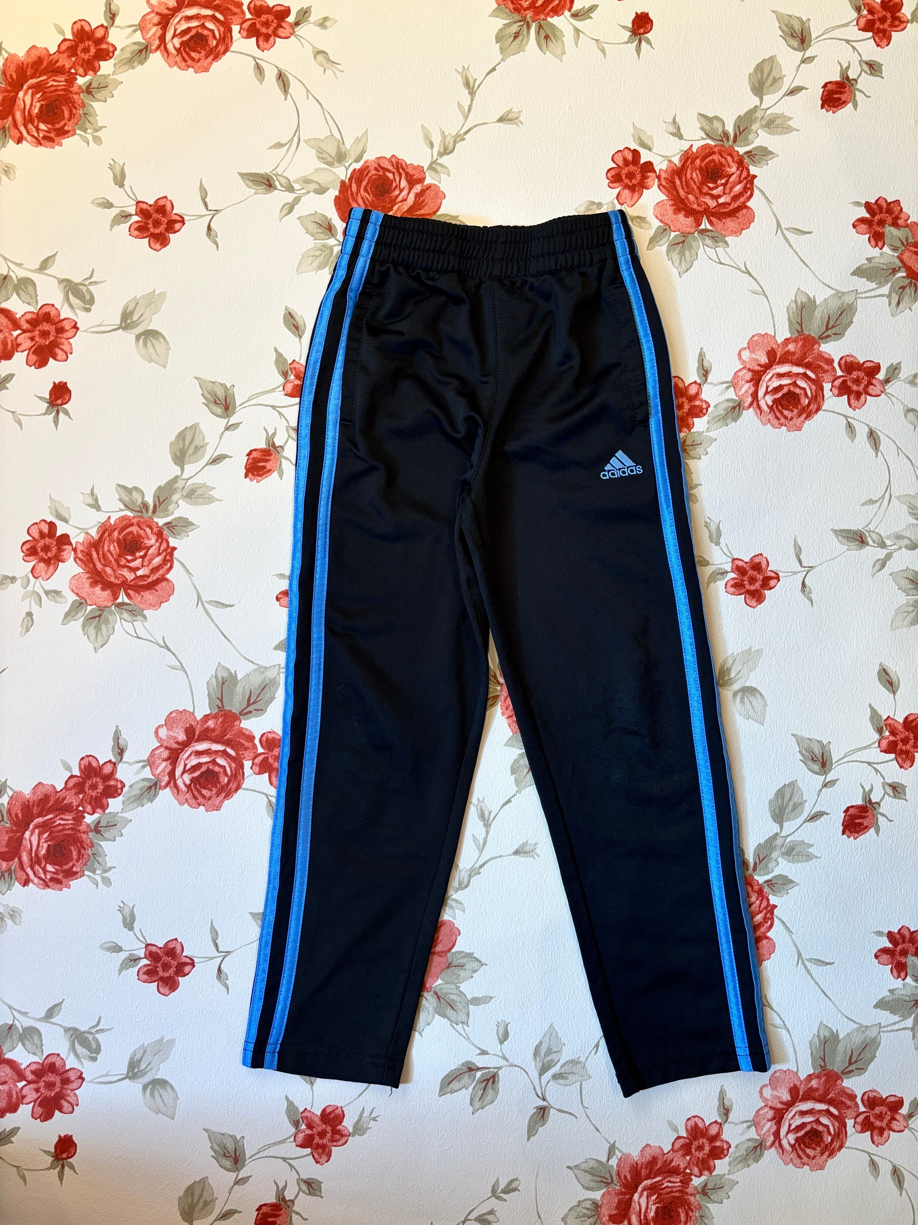 【kids vintage】 adidas truck pants. about 5-6y