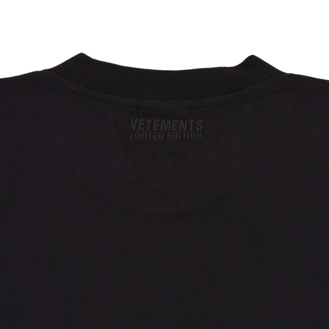 【VETEMENTS】EMBROIDERED TONAL LOGO T-SHIRT - 5