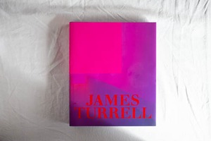 （洋書）A RETROSPECTIVE ／　James Turrell　