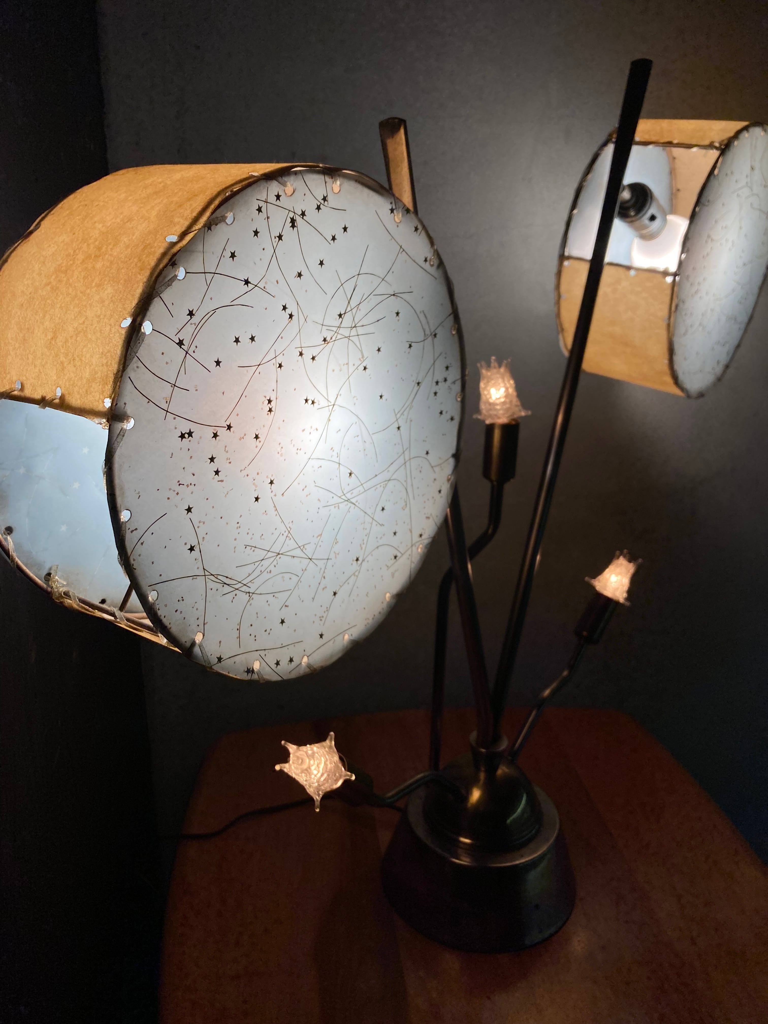 50s ATOMIC MAJESTIC LAMP  (beady antiques)