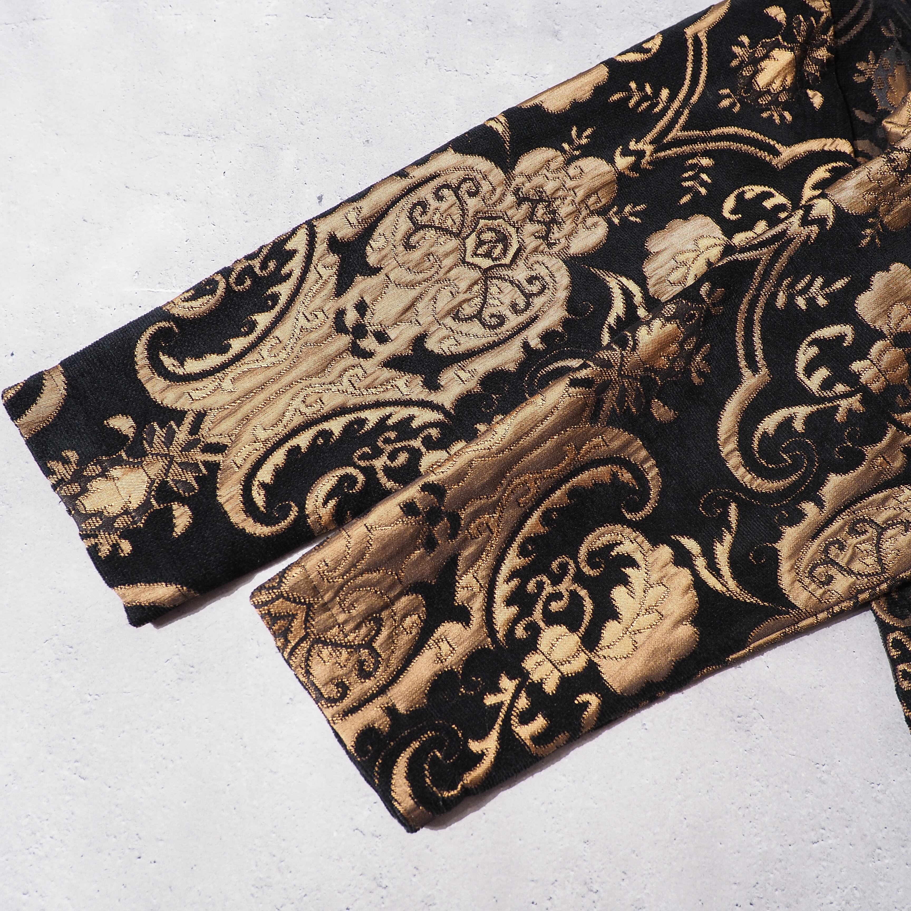 Black shiny × luxury pattern gobelin weaving vintage jacket (made in Usa)
