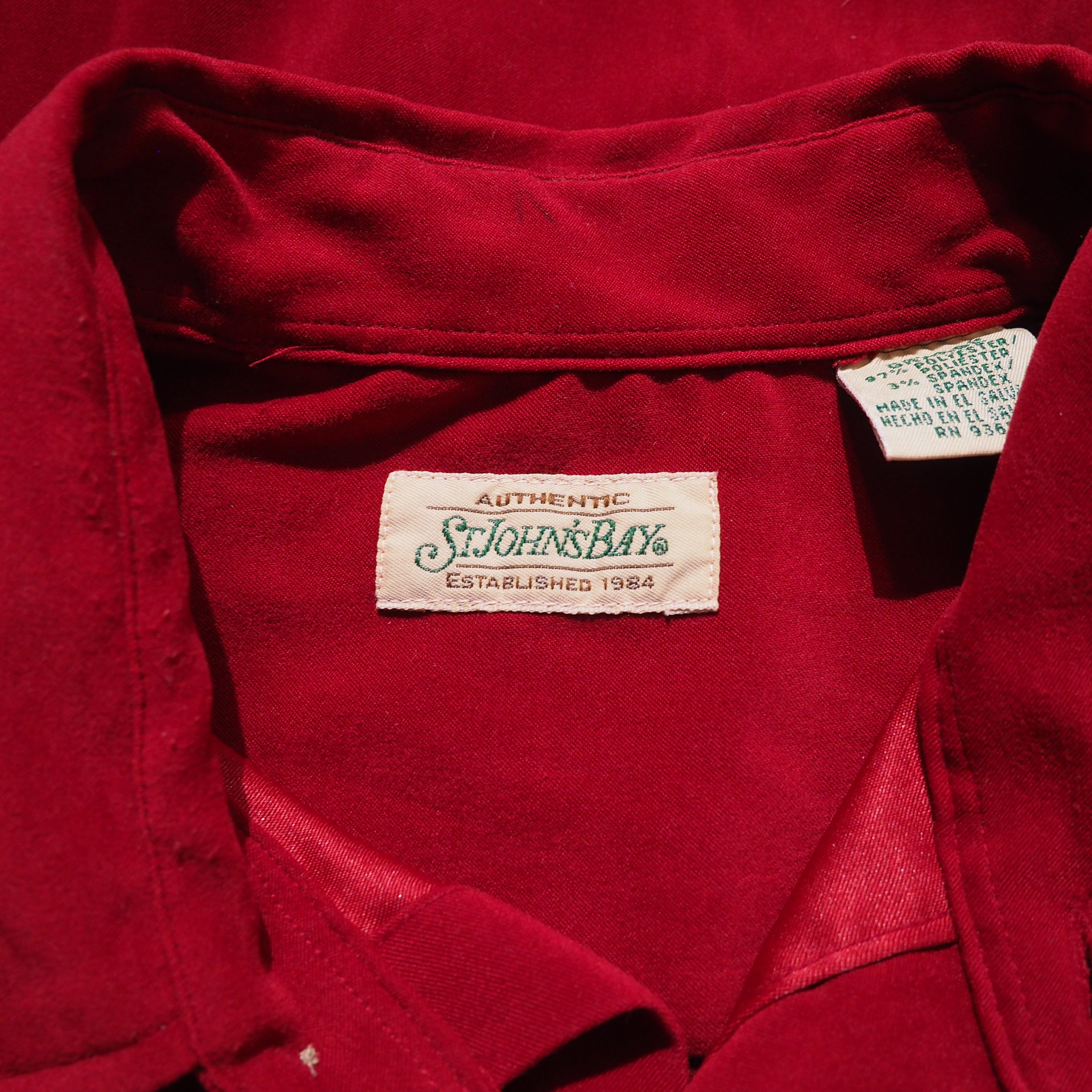 1990s " St. John's Bay " Beautiful Deep Red color vintage Over silhouette shirt