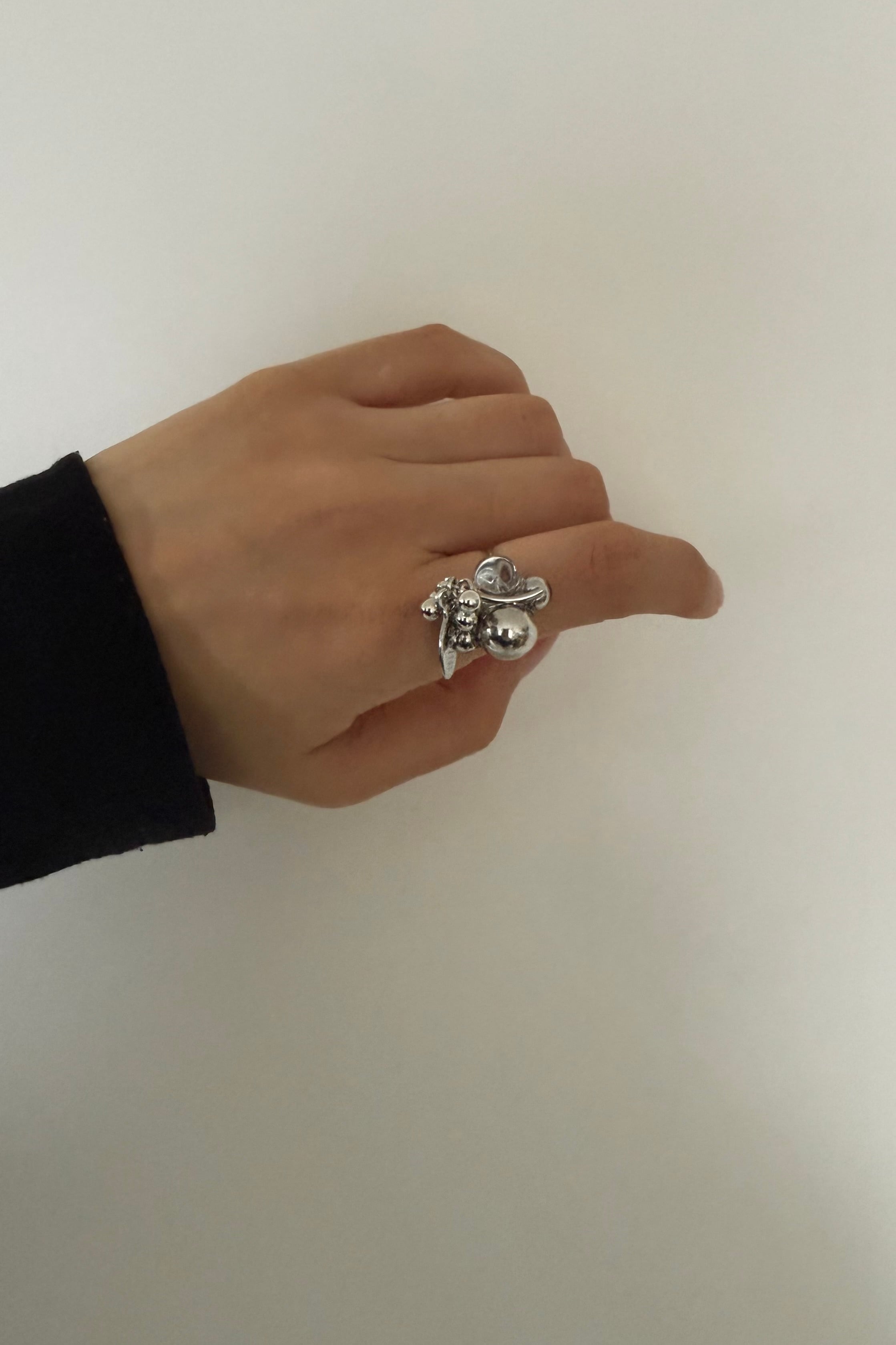 【 ember 】ring (r0241)