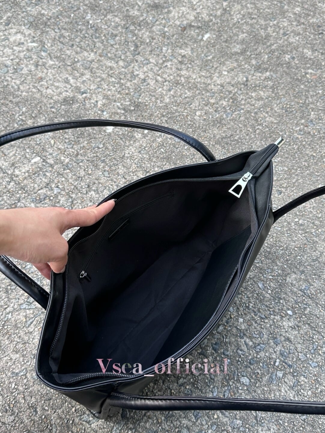 Vsea】PUソフトのトートバッグ！通勤にも普段使いにも合わせやすい