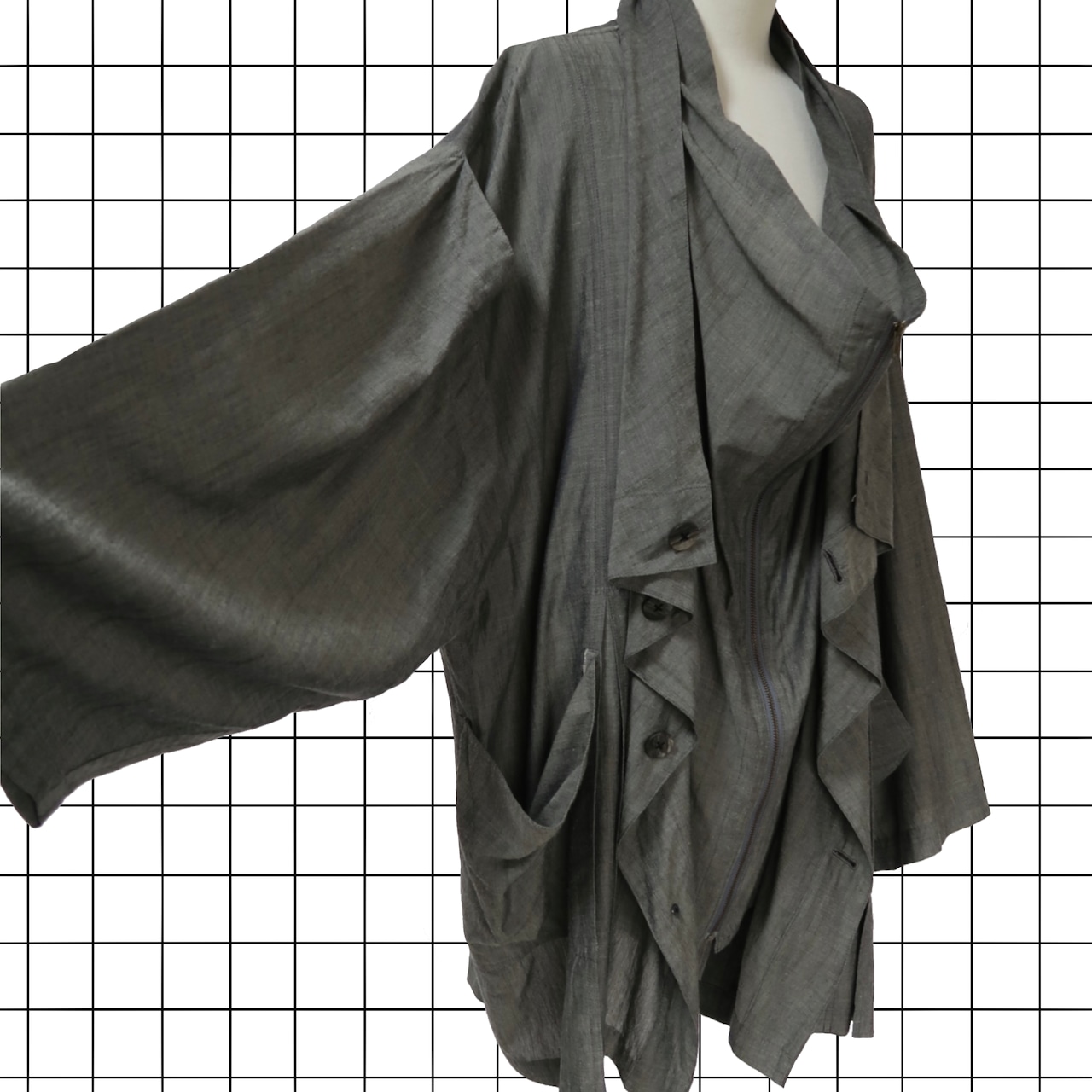 Kohshin Satoh of Arrston Volaju double cowl-neck design Kohshin Satoh of Arrston Volaju double cowl-neck design