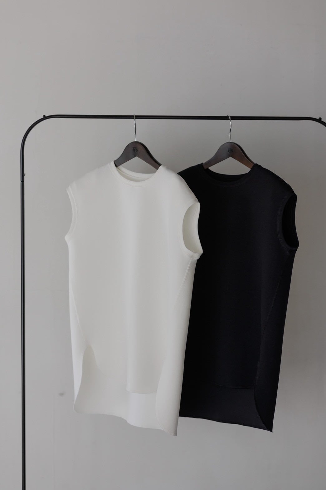 【Pois】新品 Splash setup tops ホワイト　Mサイズ pois