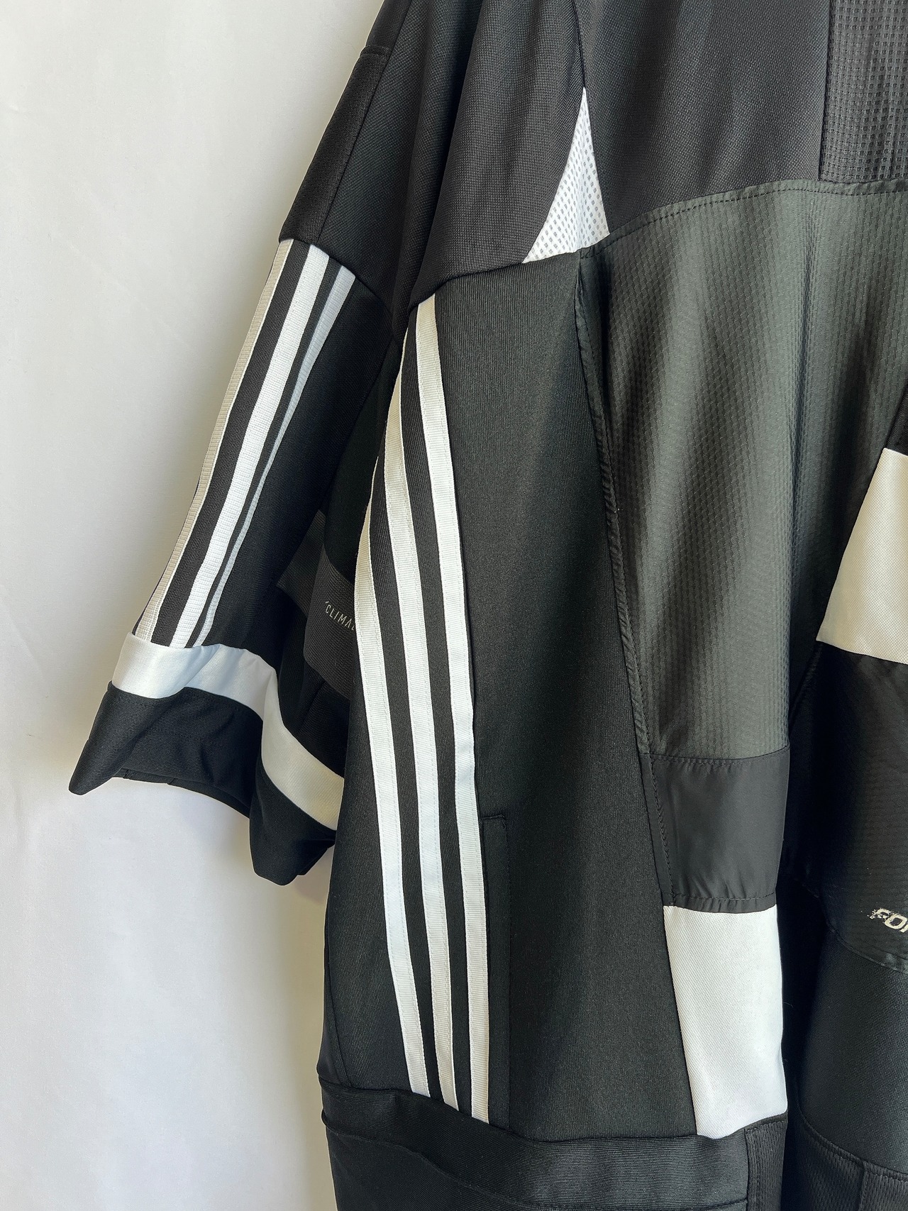 【KOH ISHIGURO】【オーダーのみ】"再構築" REMAKE big silhouette LINE patchwork T-shirts - 12