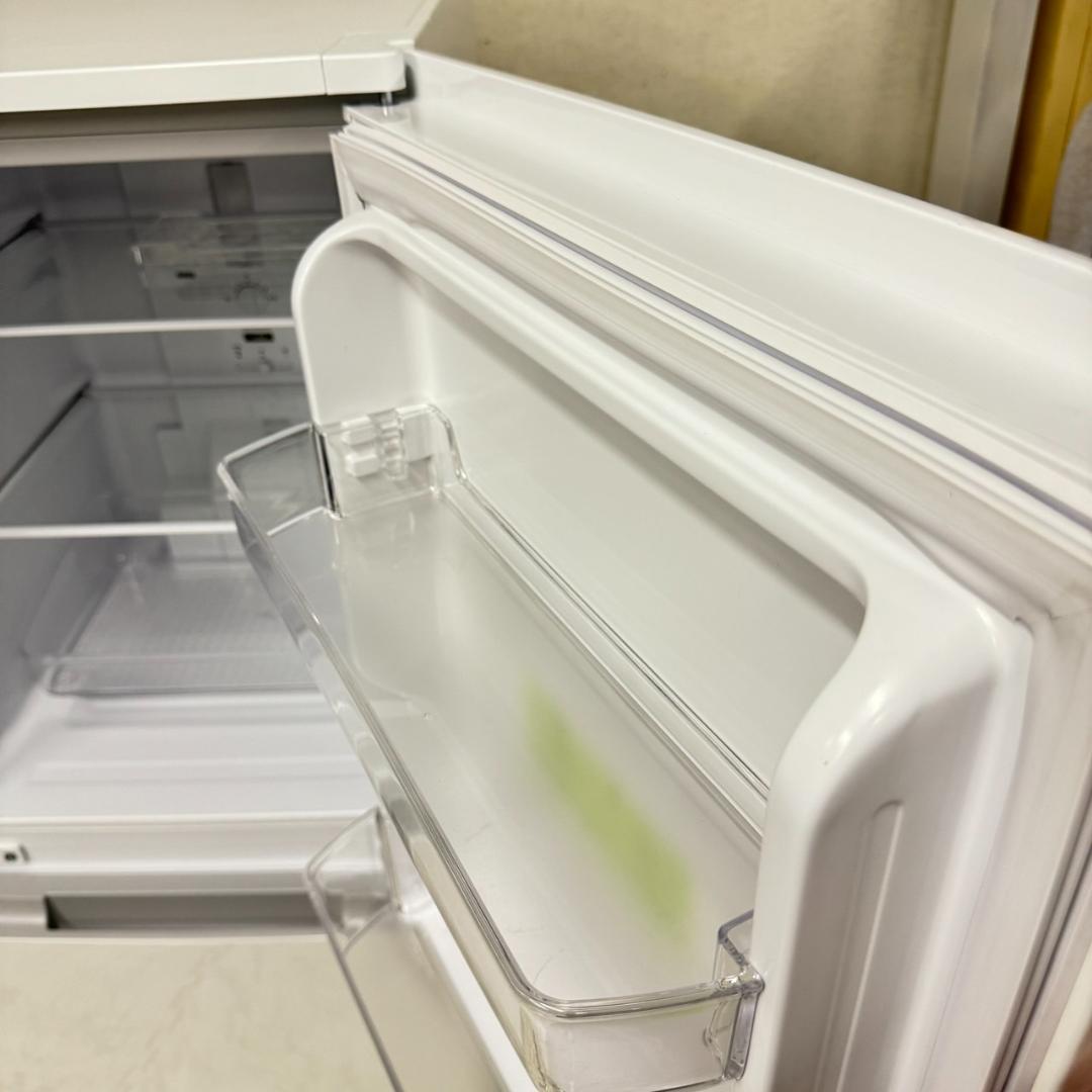 特選配置品／SHARP SJ-15E8-KW ／どっちもドアつけかえドア SHARP SJ