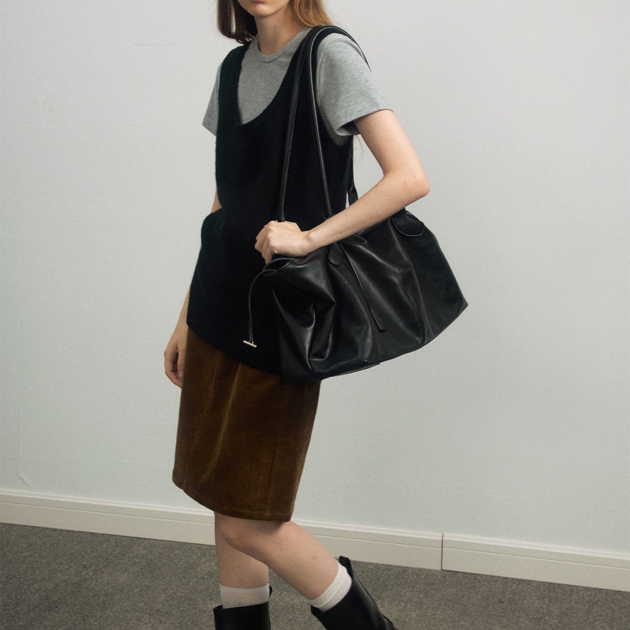 U-Neck Knit Vest T3614