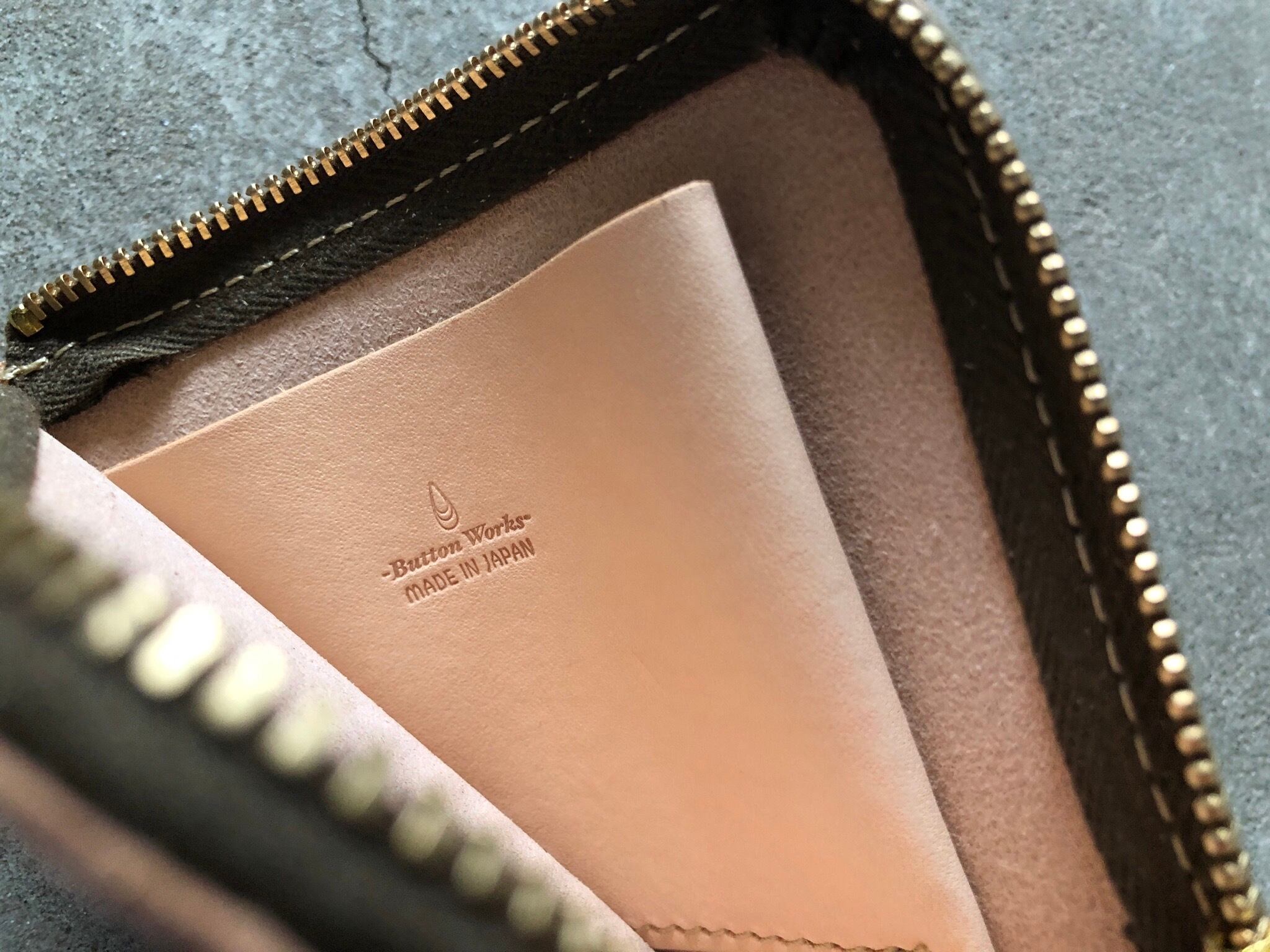 Button Works ボタンワークス Camouflage Wallet-Mitchell