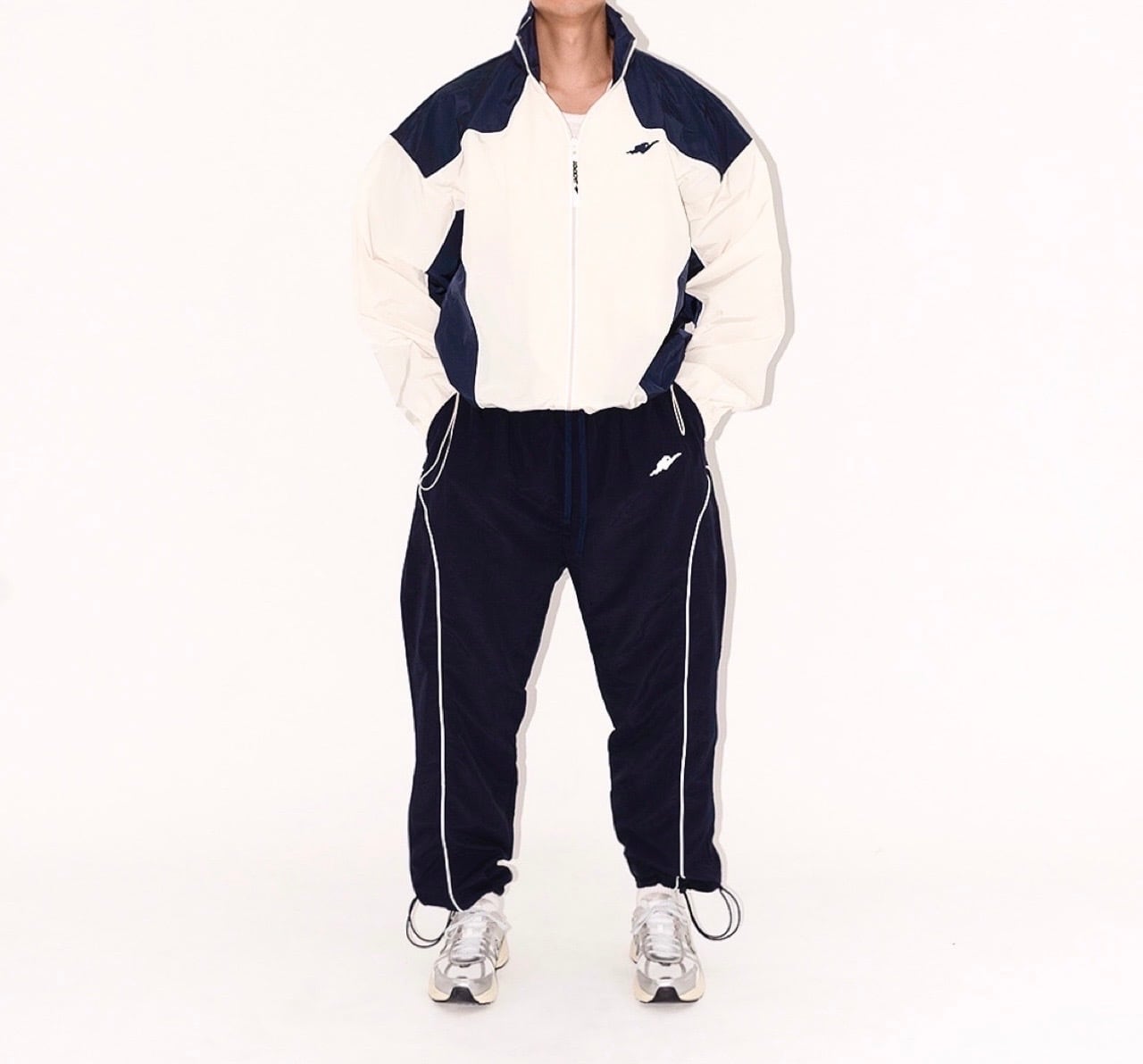 レトロジムナイロンジャケット ホワイト | JACKPOT MARKET