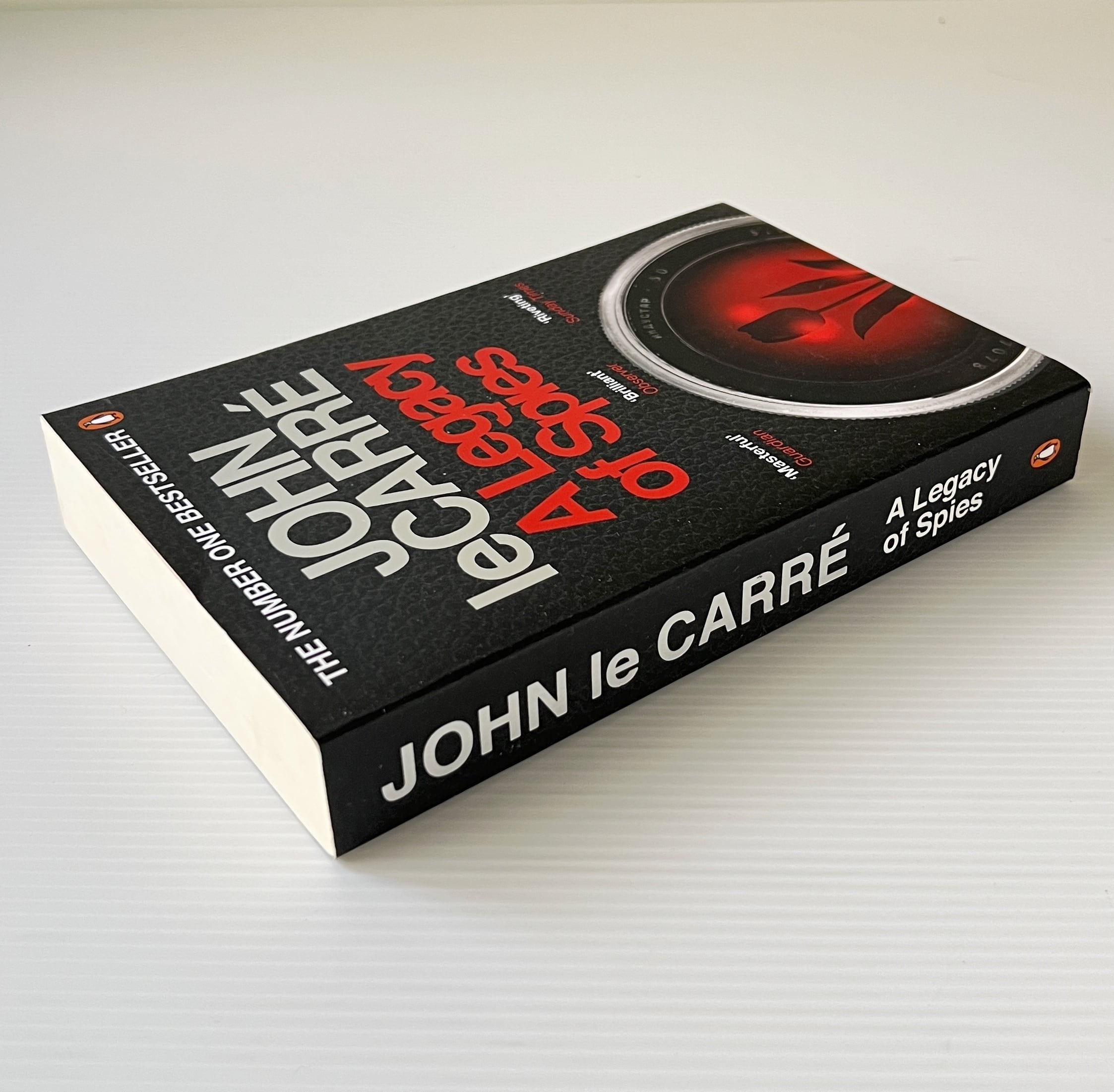 A Legacy of Spies スパイたちの遺産 John Le Carre ジョン・ル・カレ Penguin Books