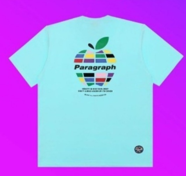 パラグラフWorld apple T-shirt