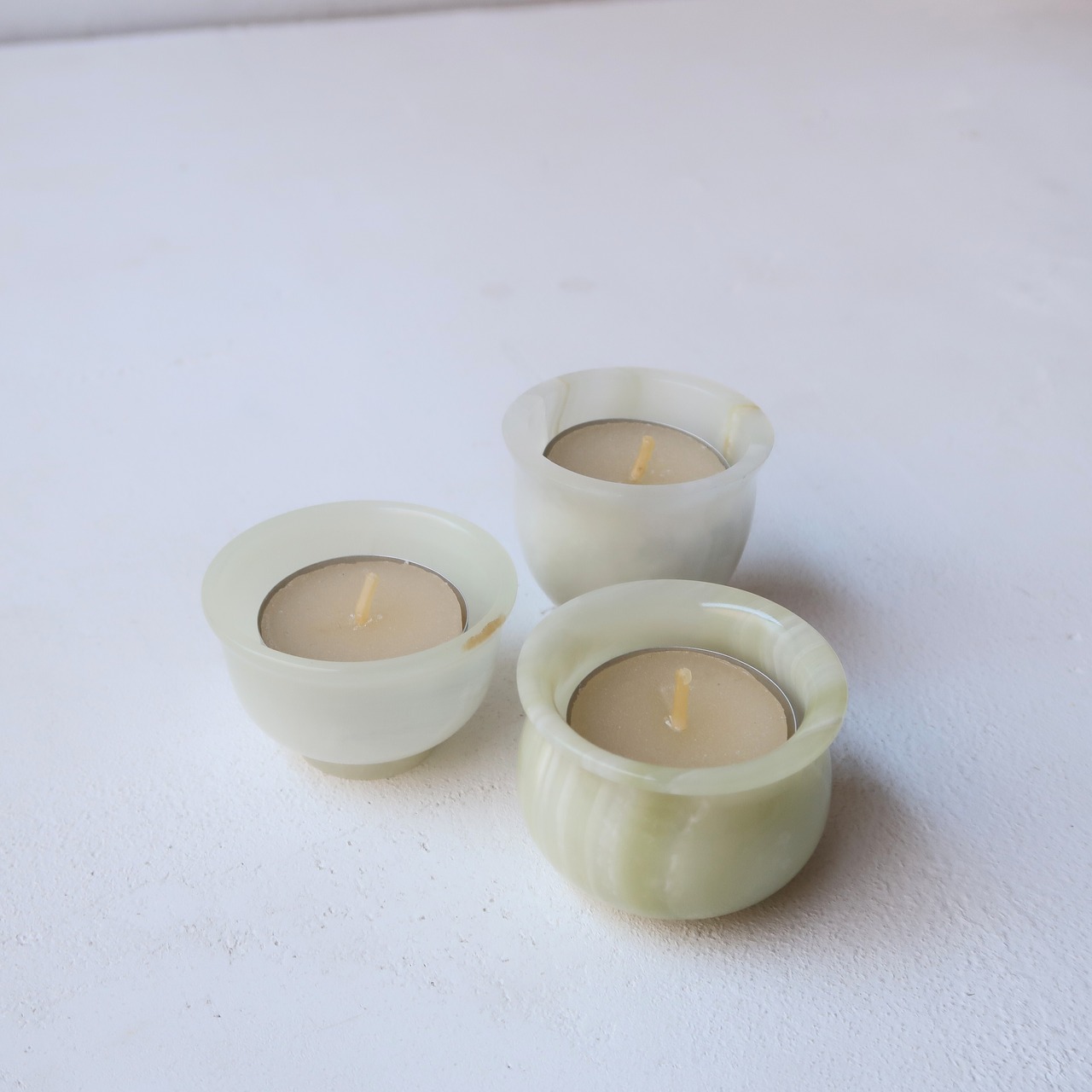 まるい石のおちょこh