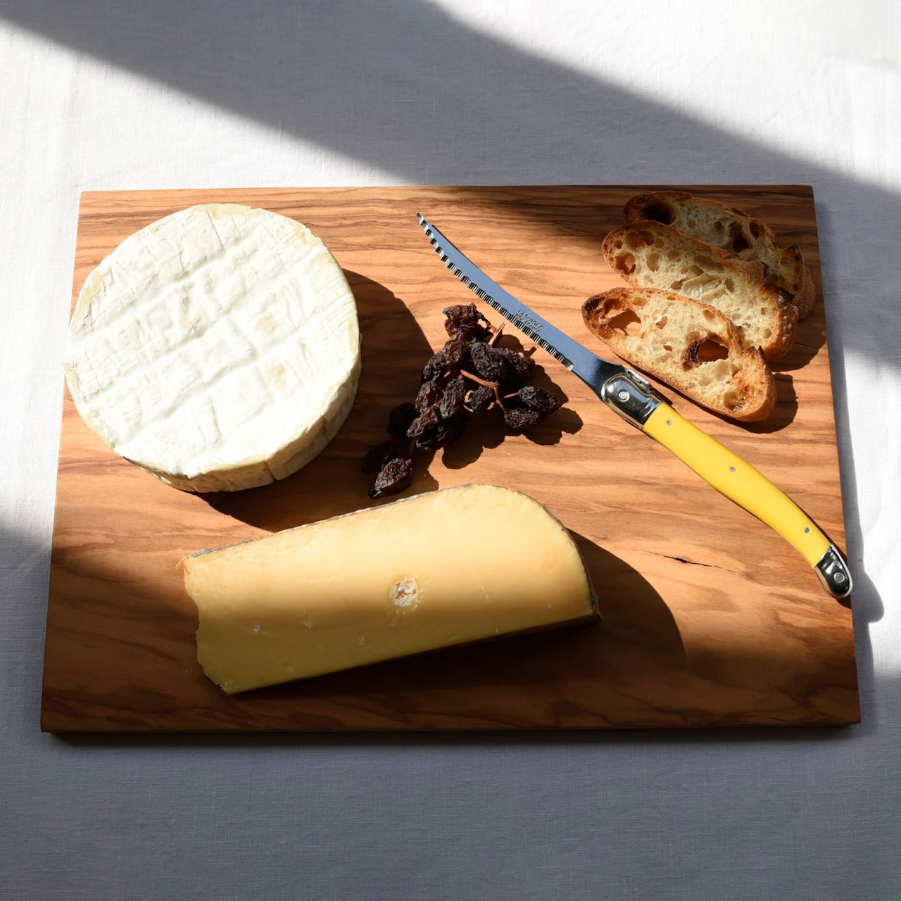 ダスホルツ オリーブ スクエアエッジ M