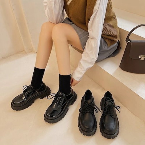 ラウンドトゥ 歩きやすい フラットシューズ ぺたんこ 痛くない 美脚レディース パンプス シューズ ローヒール
