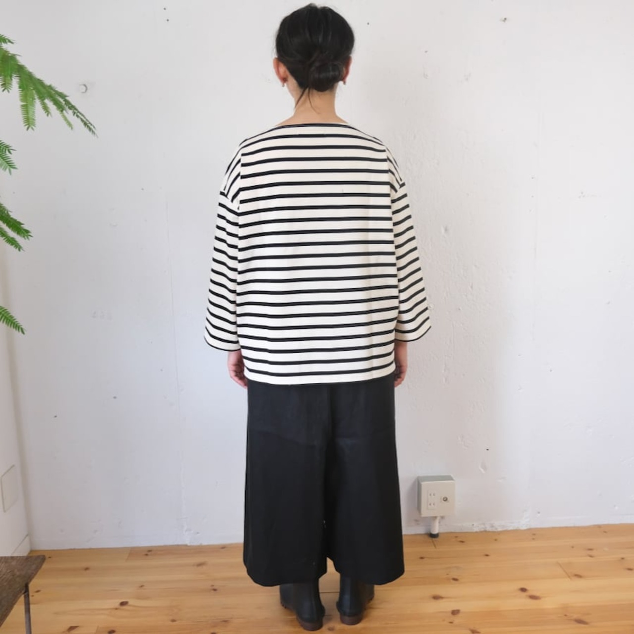 【定番】Vlas Blomme(ヴラスブラム)  ライトリネンツイル ペンギンパンツ