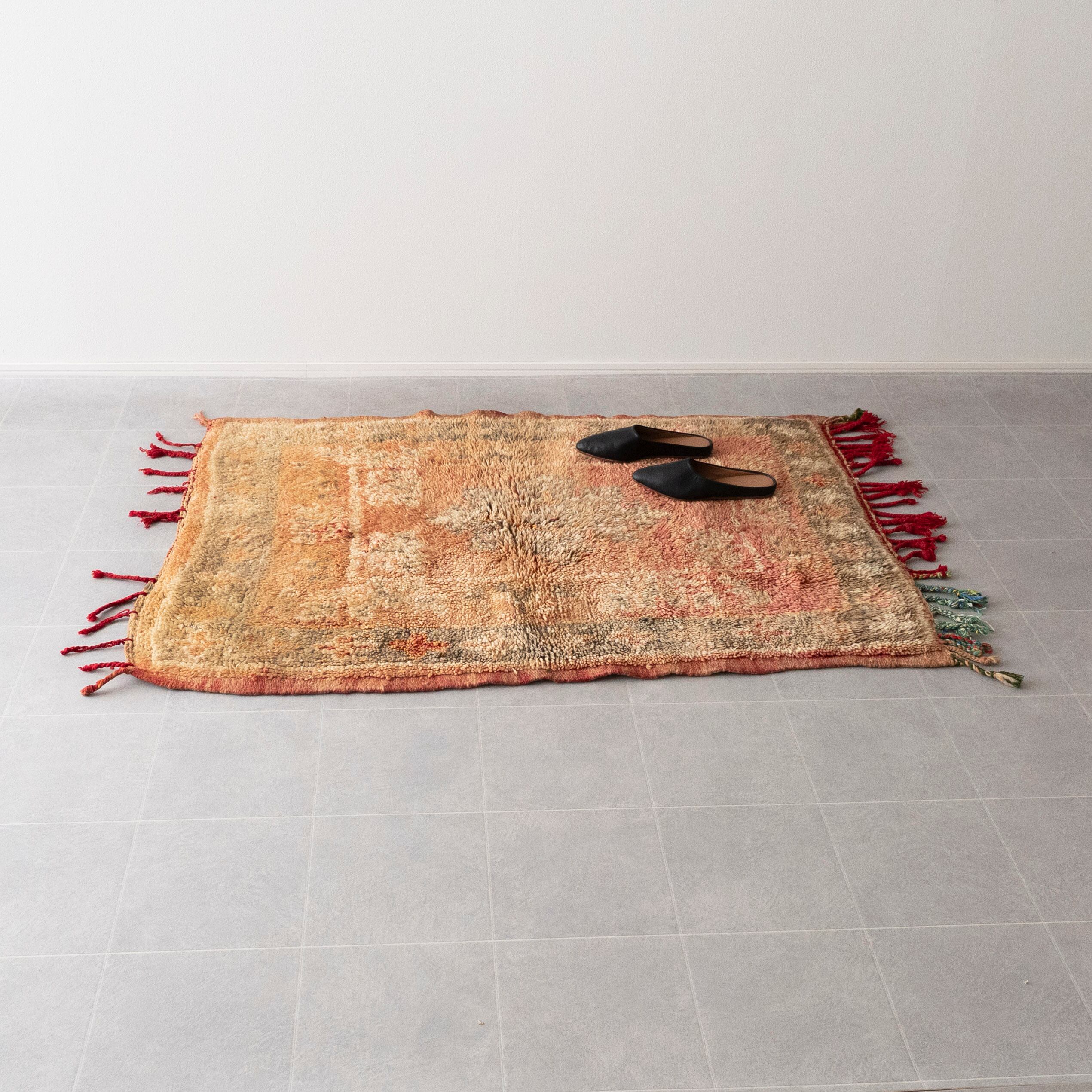 モロッコ　ビンテージラグ　somme Vintage】モロッコ・ヴィンテージラグ L-4 