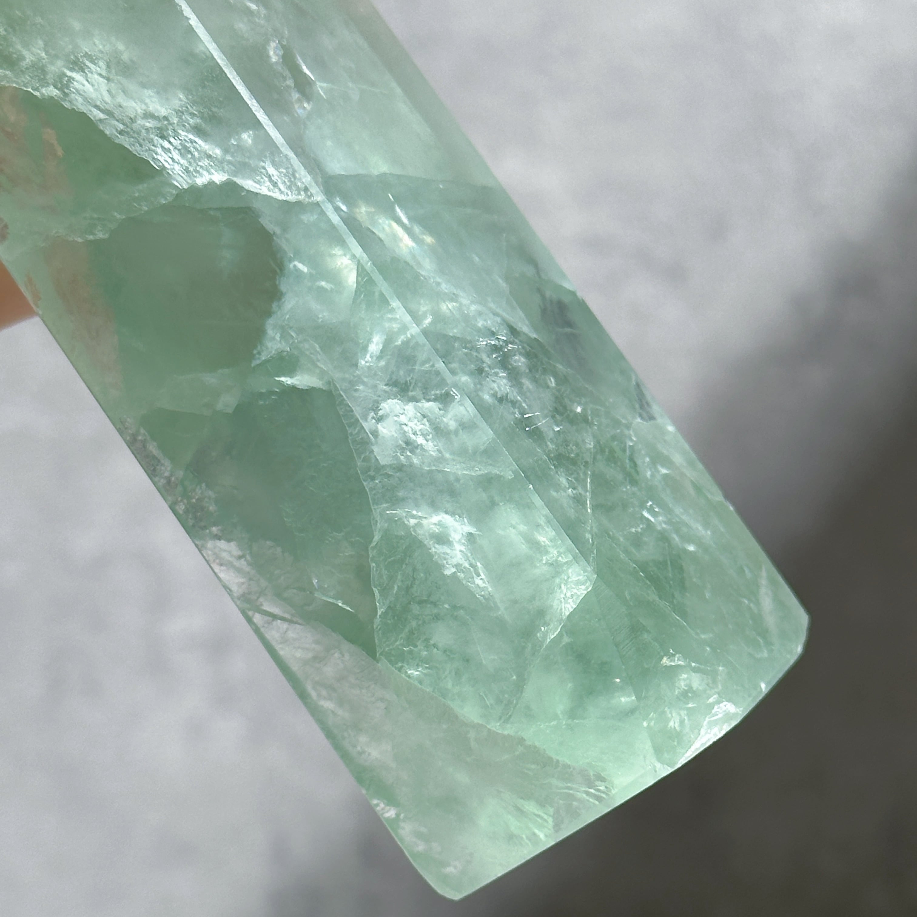 虹◎グリーンフローライト タワー12◇ Green Fluorite ◇天然石・鉱物