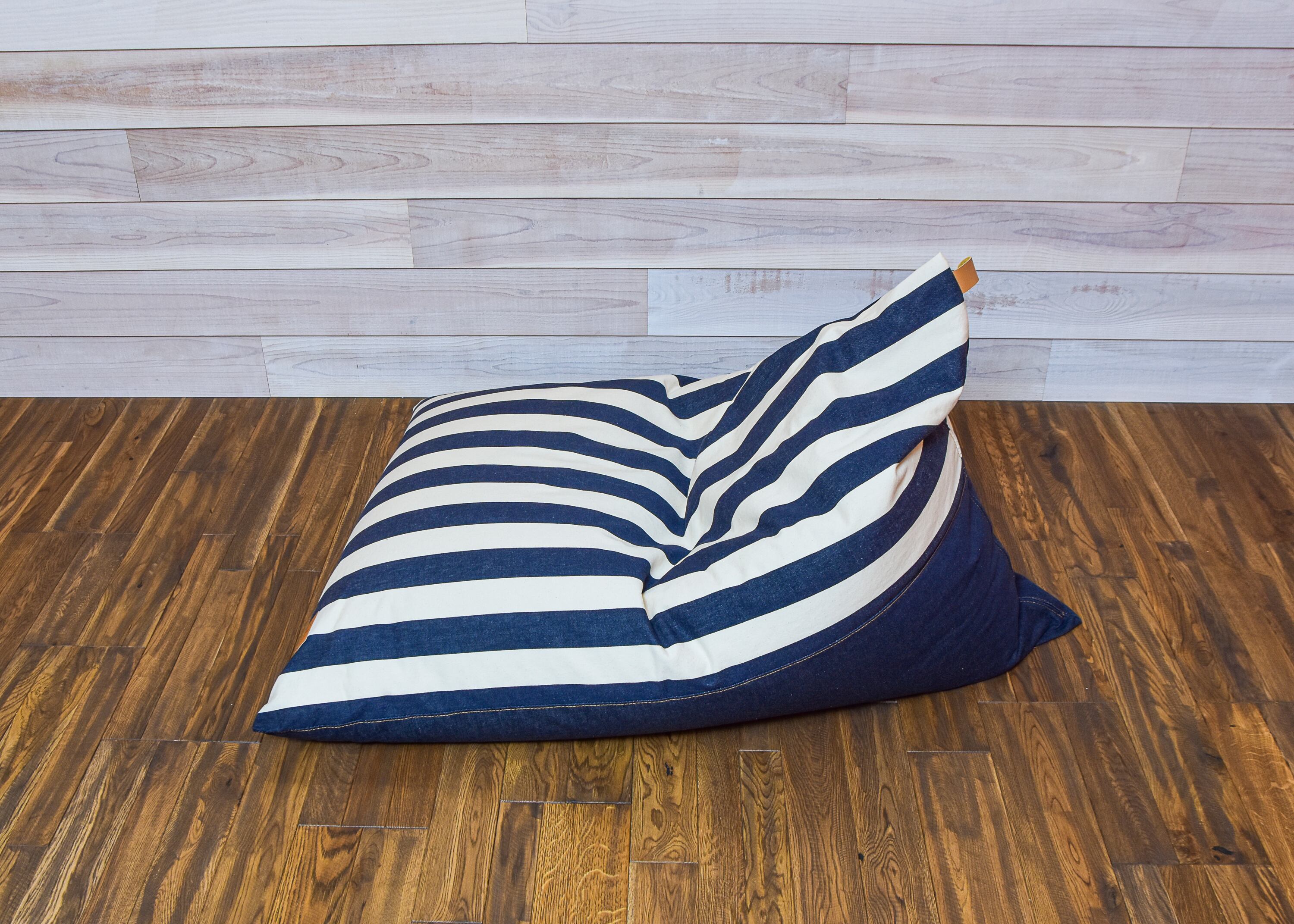 Beanbag Chair 〝ISLET〟Mサイズ | Setouchi DENIM
