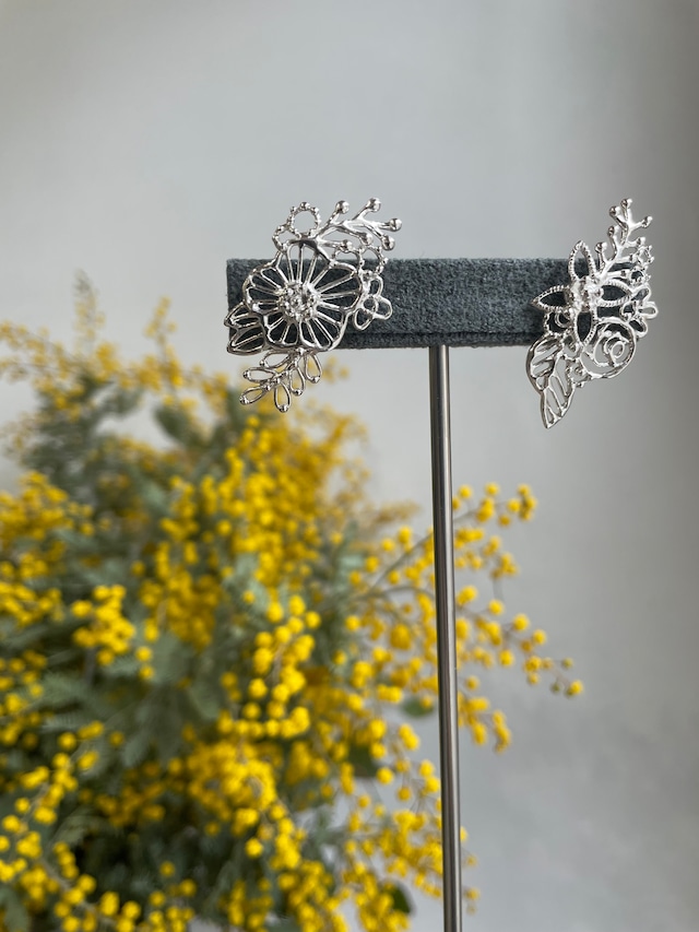 chiiiiiiico　誇花ピアス