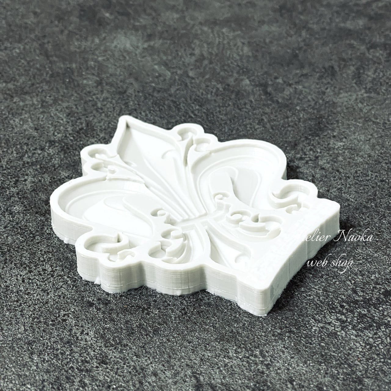 フルール ド リス 紋章b シリコンモールド | シリコンモールド・クレイ