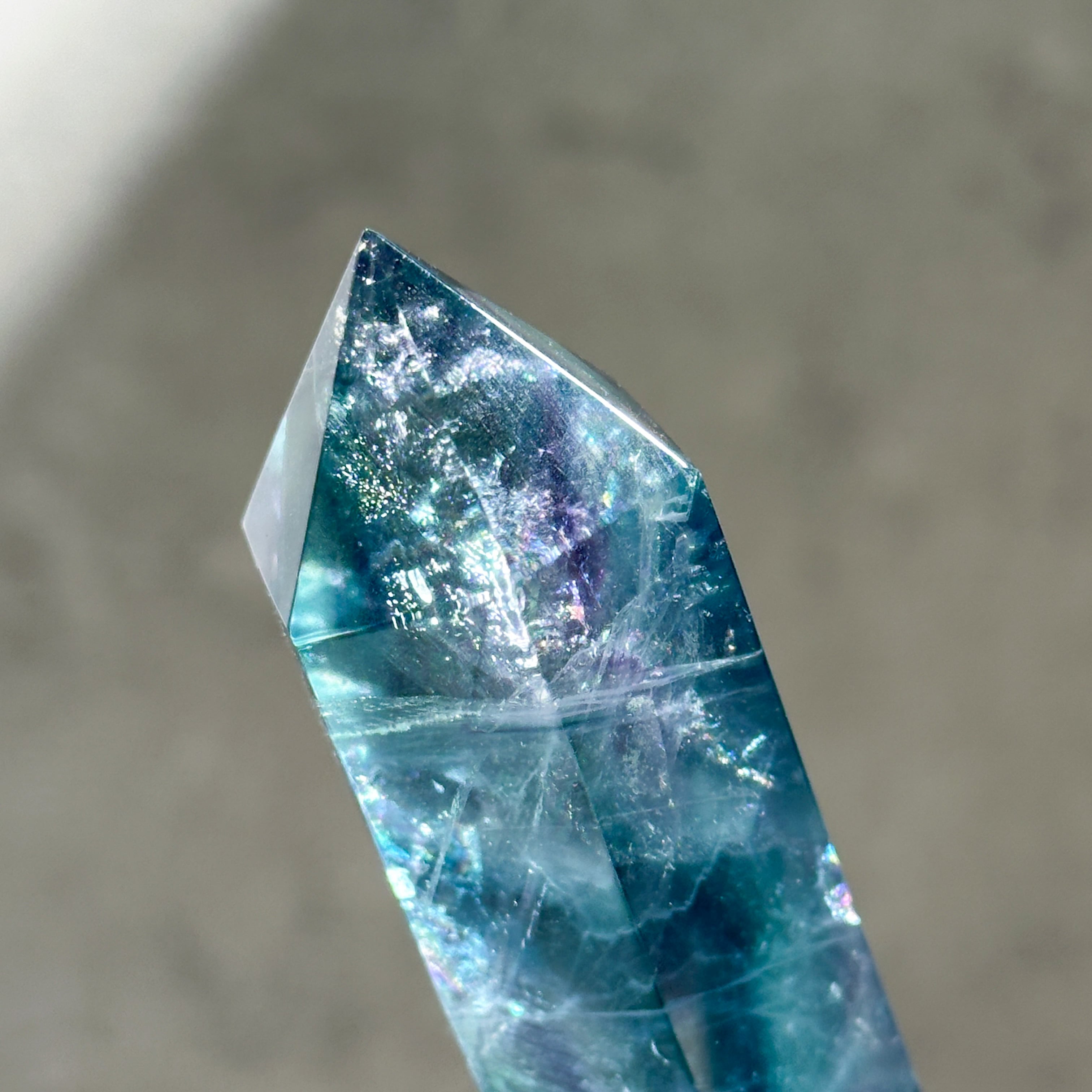 レインボーフローライト タワー型52◇ Rainbow Fluorite ◇天然石