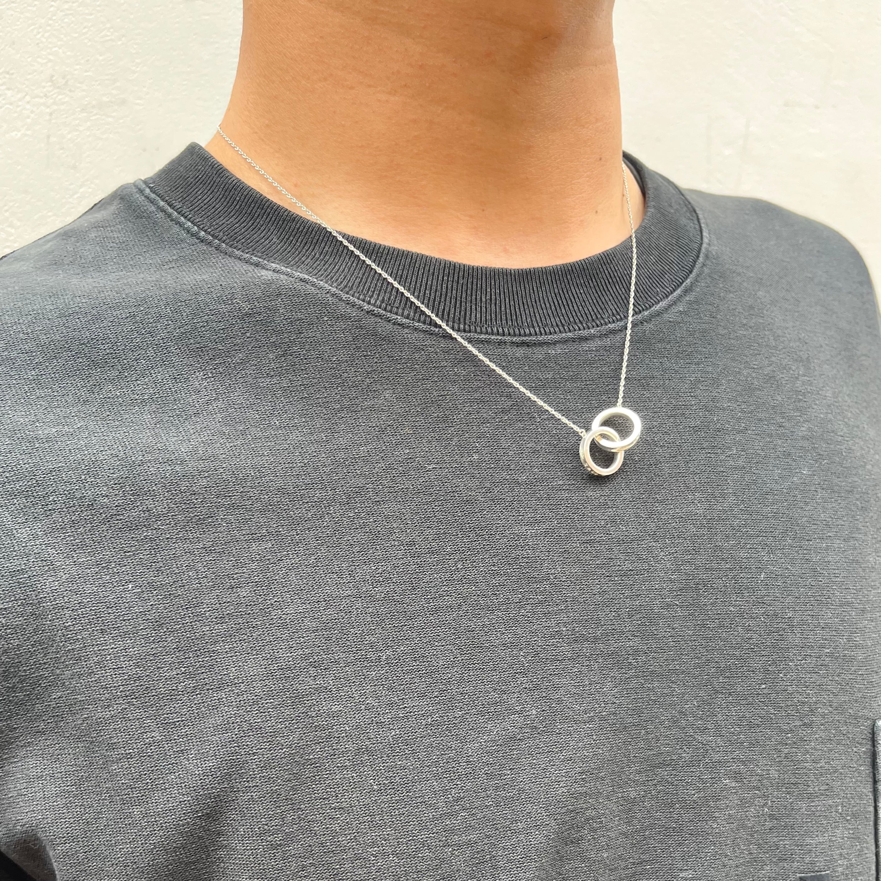 TIFFANY&CO.】2789 重なり合うサークル。インターロッキング サークル