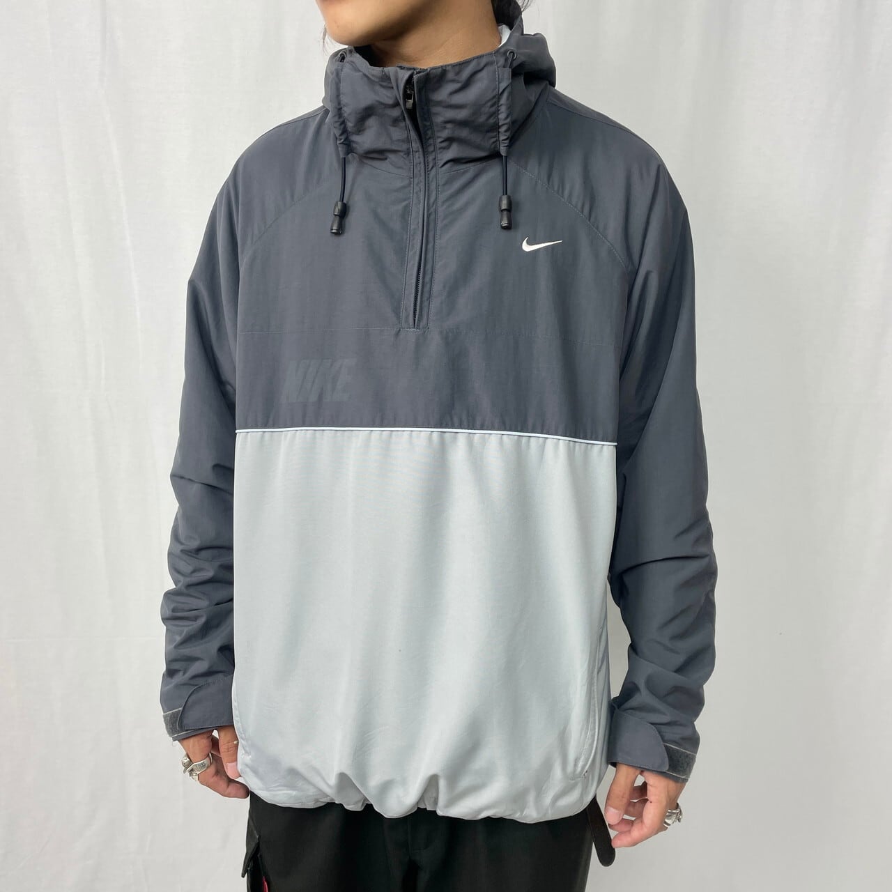 新品 NIKE ナイキテックパック メンズ ハイネック パーカー プルオーバー