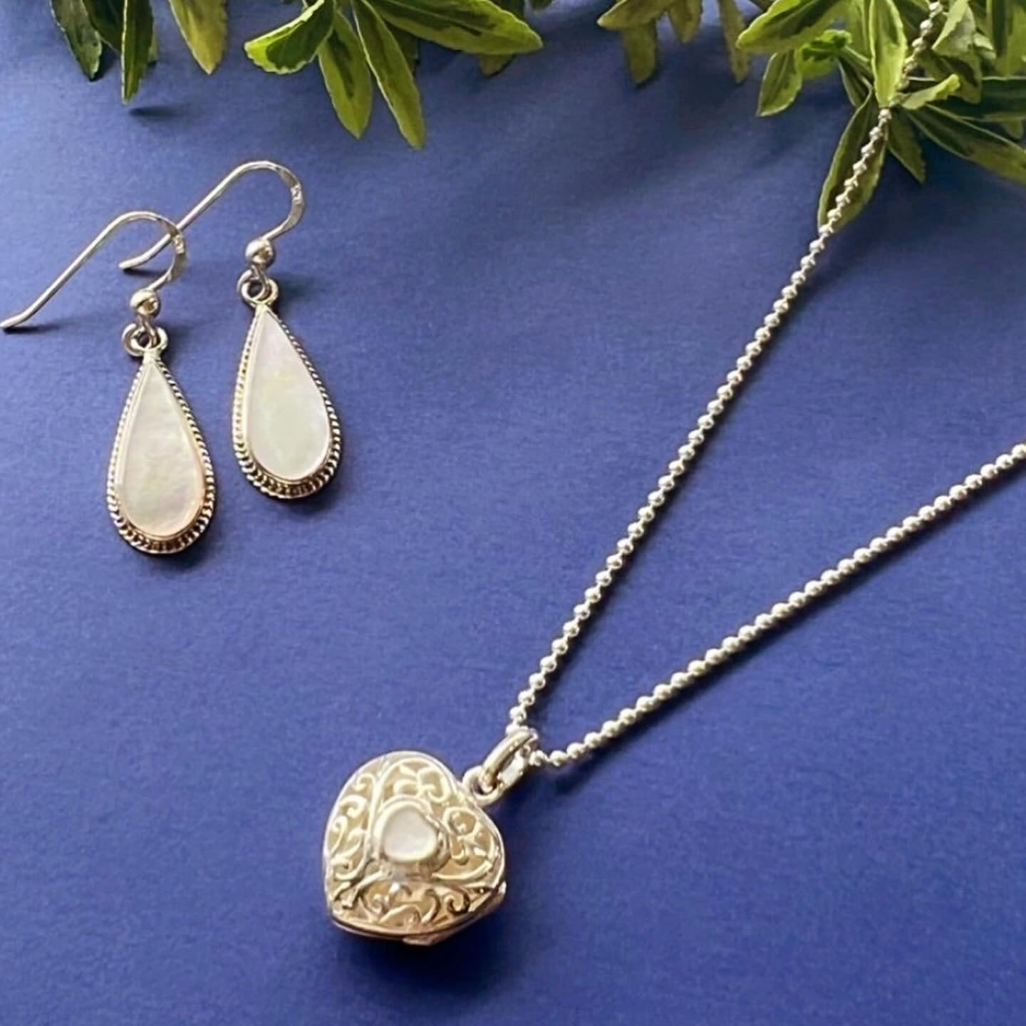 白蝶貝 / アバロン ドロップ フックピアス | 【公式通販】鎌倉の