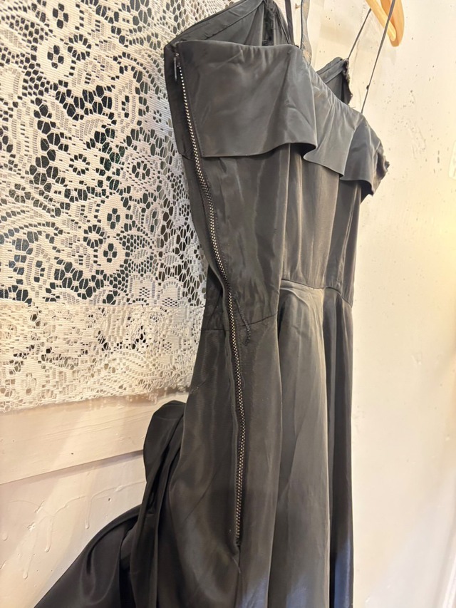 50's black × pink dot dress with belt