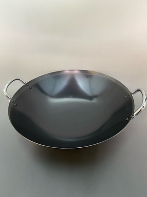 鉄製中華鍋　33ｃｍ
