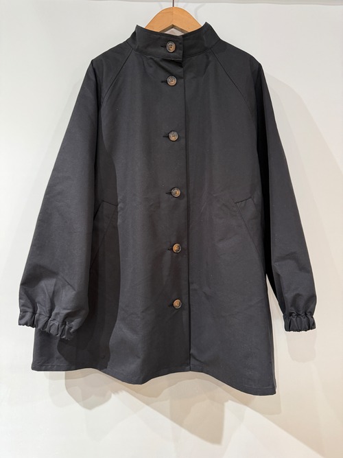 送料無料：Bliss Bunch　ブリスバンチ//アンブレラヨークハイネックハーフコート　 ブラック