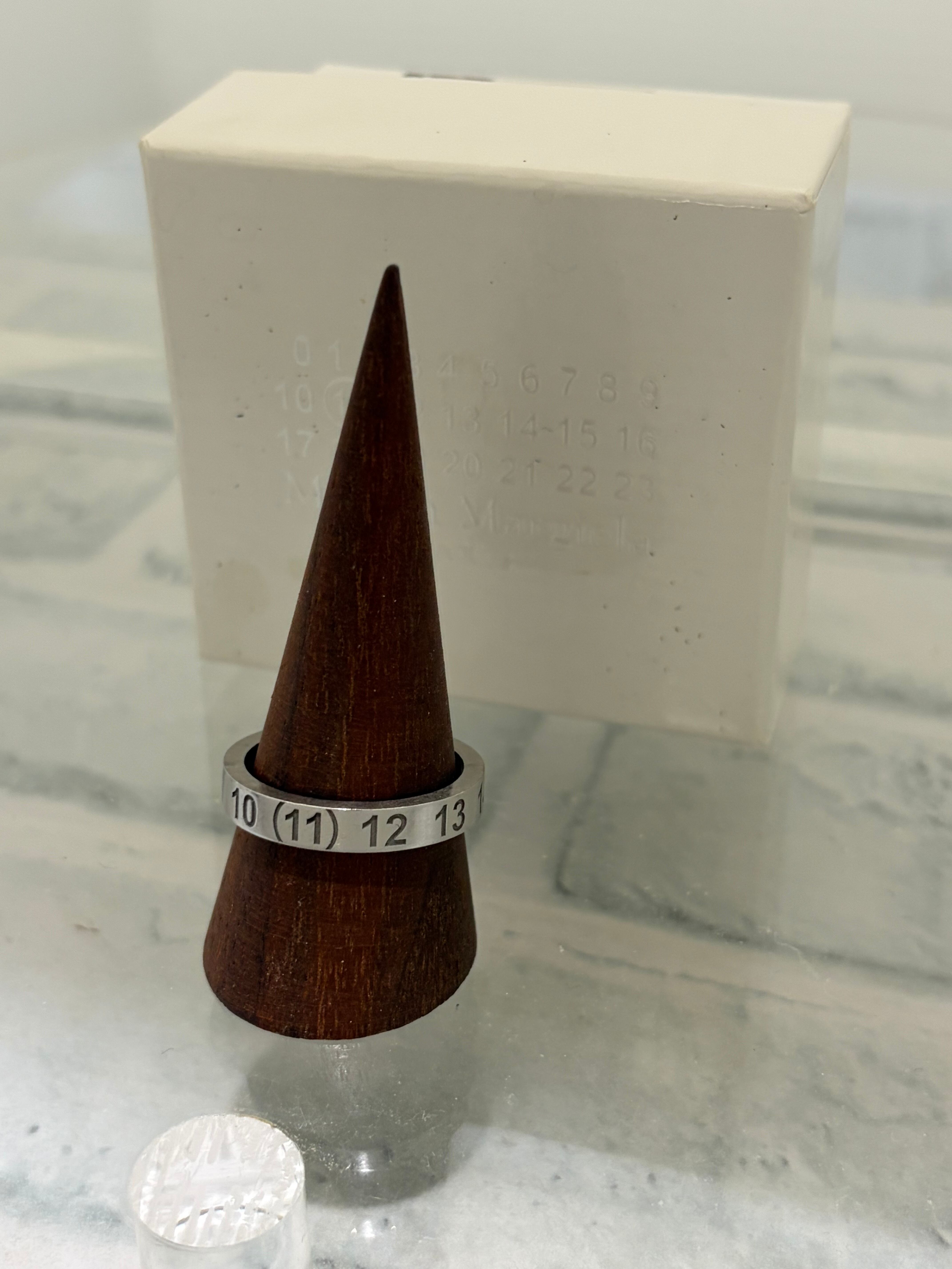 Mason Margiela マルジェラ　ナンバーロゴ　リング　23号 Mason Margiela マルジェラ ナンバーロゴ リング 23号 | horngarelly