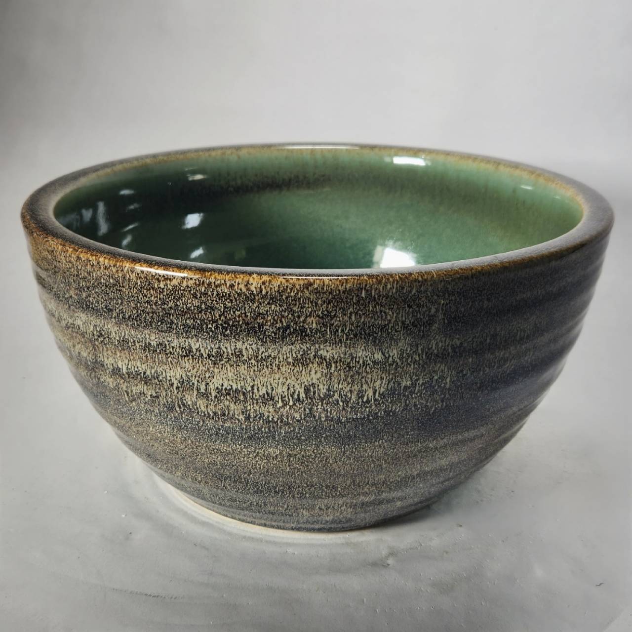 窯肌ひねりボウル水鉢 10号／睡蓮鉢（信楽焼き・陶器・水鉢・めだか鉢