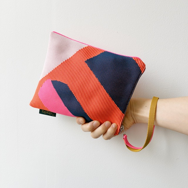 【MASARU SUZUKI】鈴木マサル PIPING HAND STRAP KNIT BAG COLOR ROLL パイピング ハンドストラップ ニットバッグ -カラーロール-