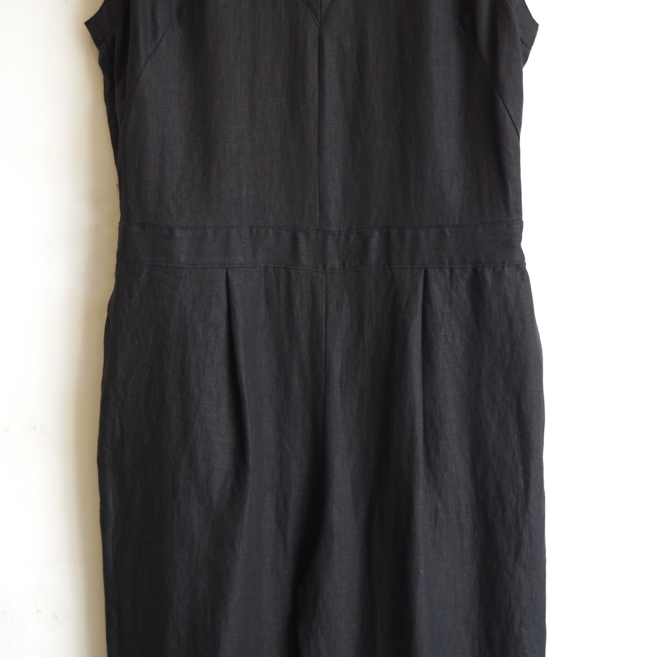 SINME  Vネックオールインワン ブラック