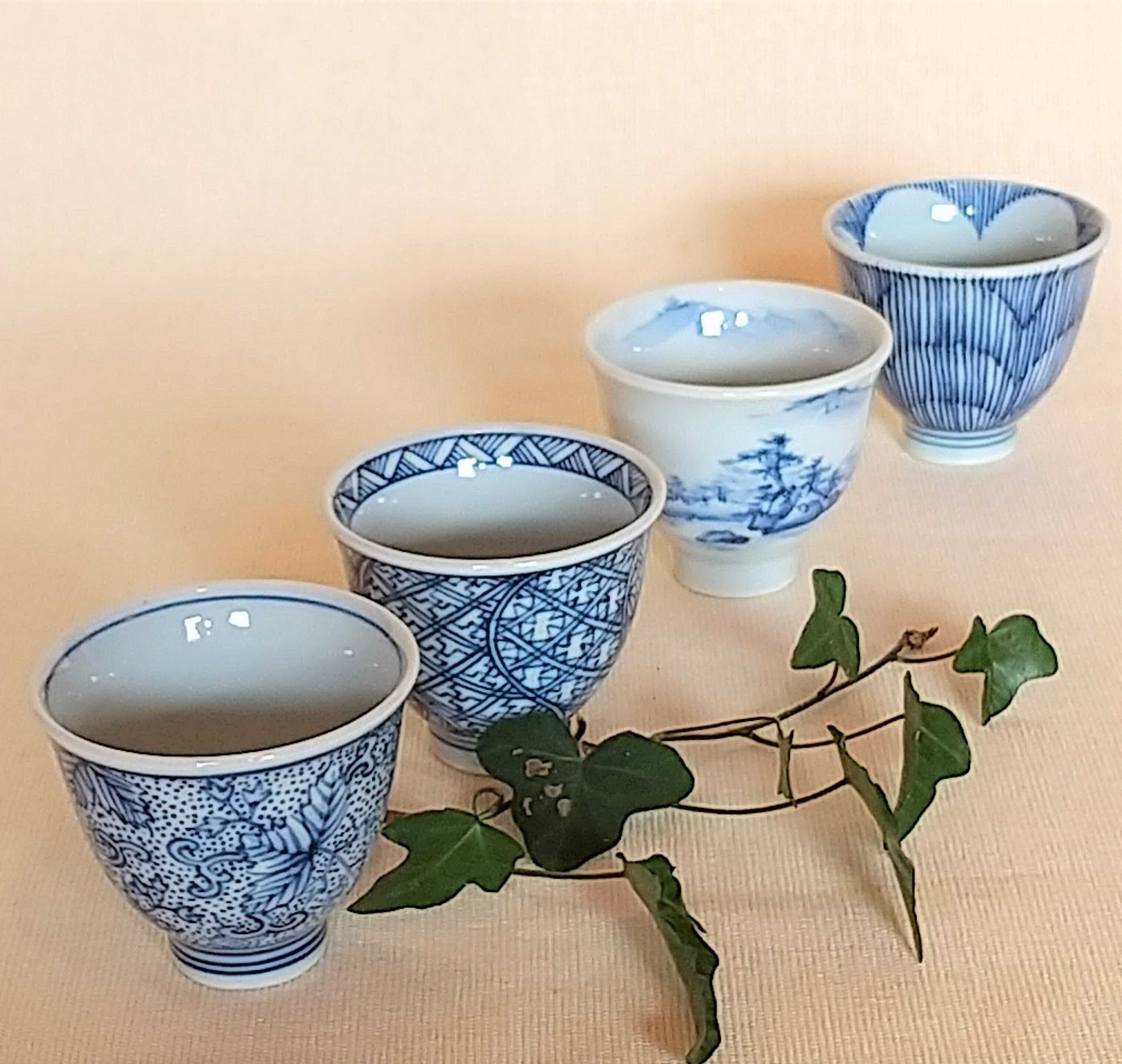 伐太郎窯 染付 地紋 玉露煎茶 | 有田焼作家の作品が買えるお店