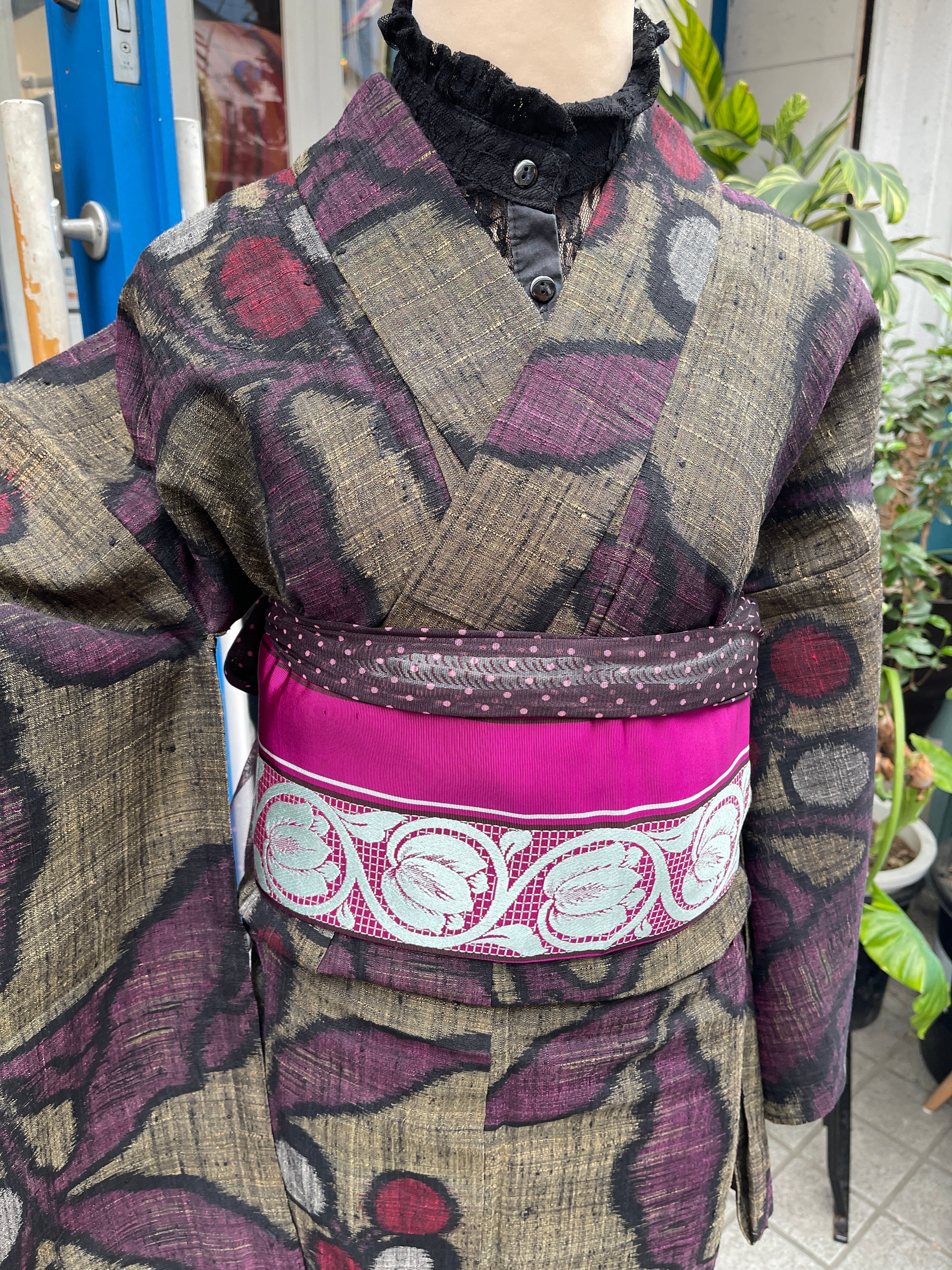 アンティーク着物 侘びすけ wabisuke モダン おしゃれな着物コーデ