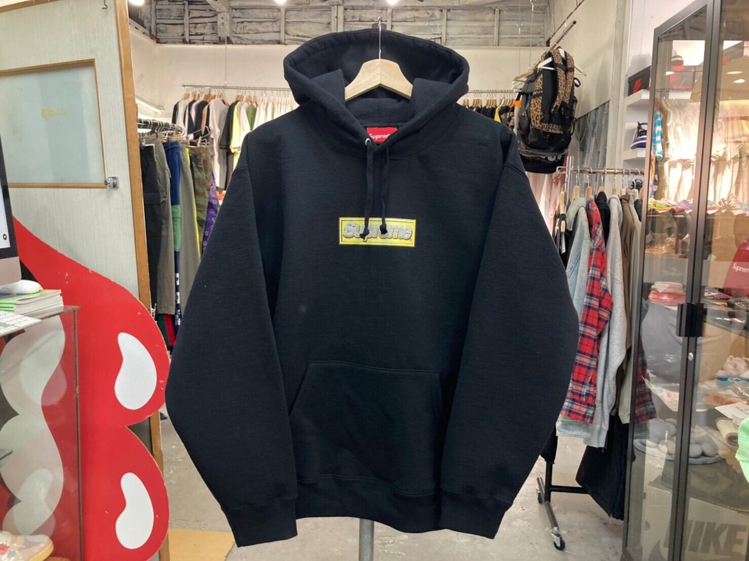 Supreme 22SS BLING BOX LOGO HOODED SWEATSHIRT BLACK MEDIUM 254210 