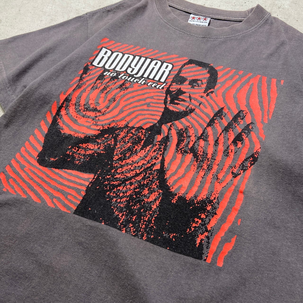 00年代 BODYJAR no touch red バンドTシャツ バンT メンズM 古着 00s