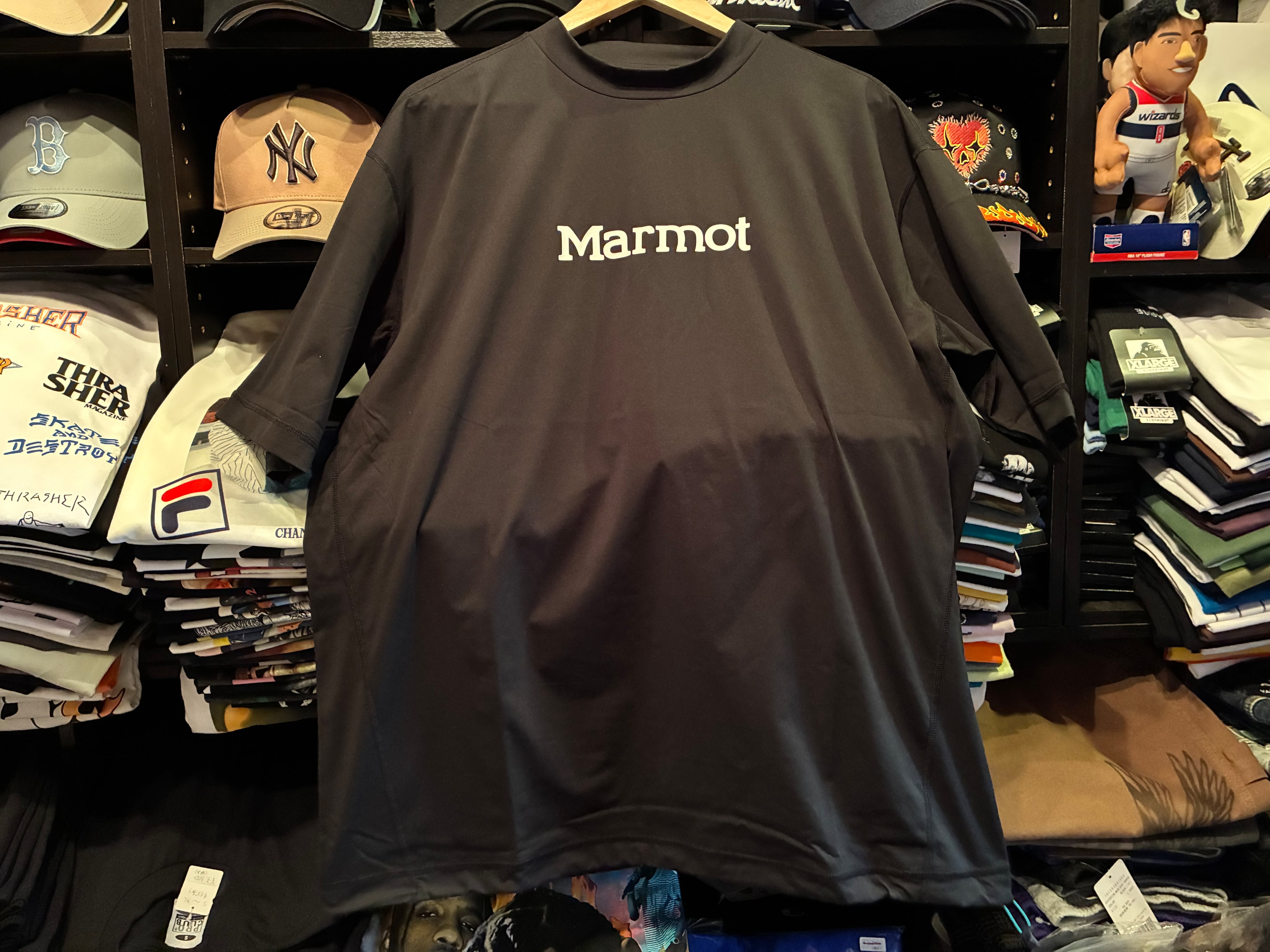 Marmot Ease Three Jacket イーズスリージャケット)ブラック | FANTASTIC