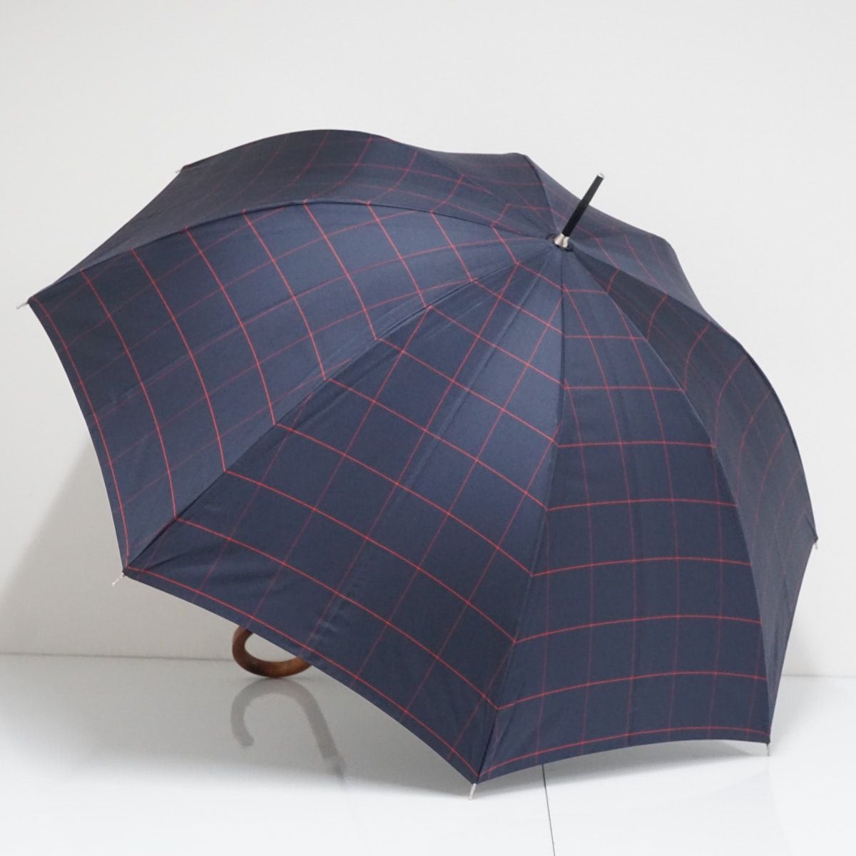 完全遮光折日傘 芦屋ロサブラン USED品 2段折ミドル コンビ ネイビー