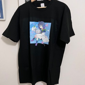 機田ゆんスクエアプリントTシャツ