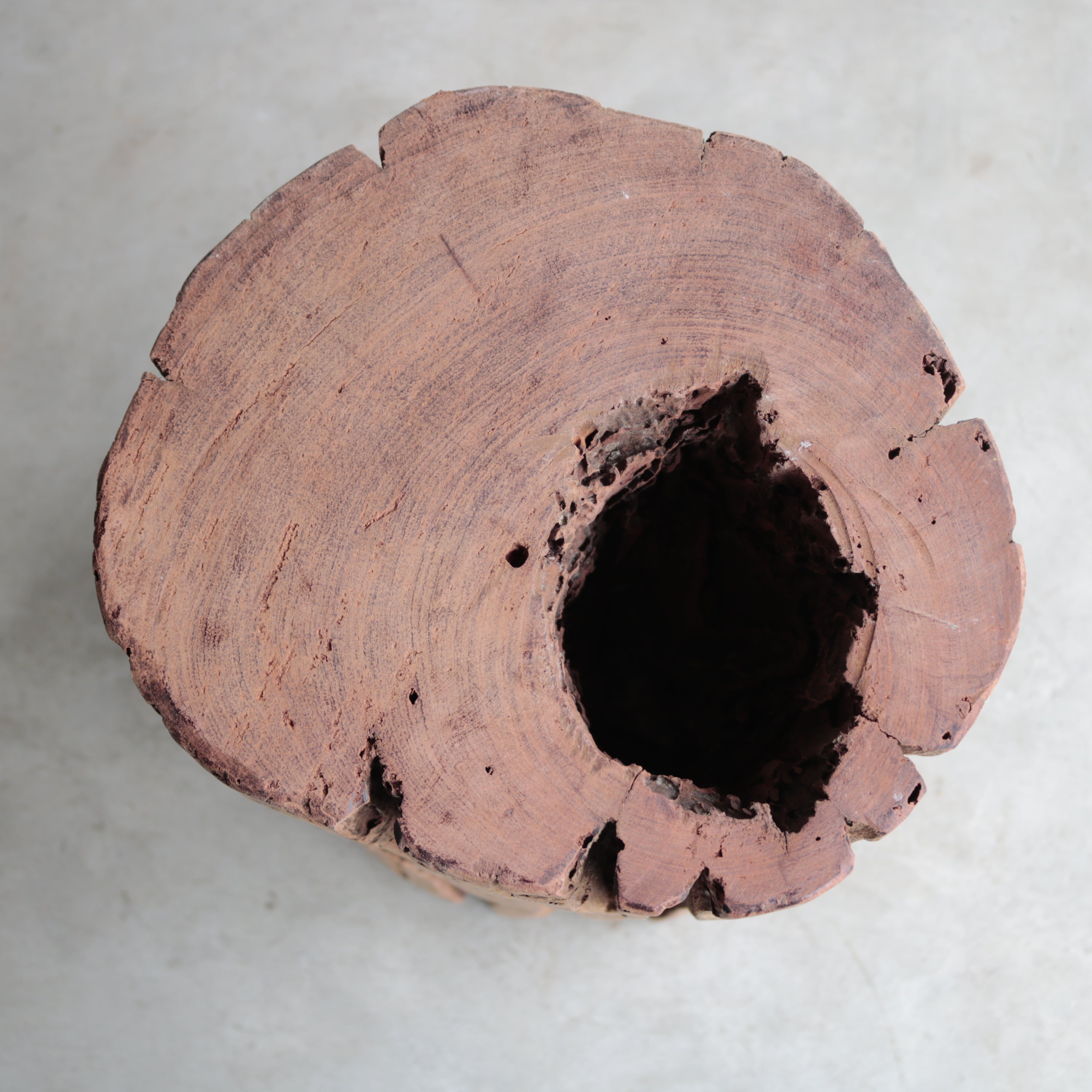 The Trunk Table -015