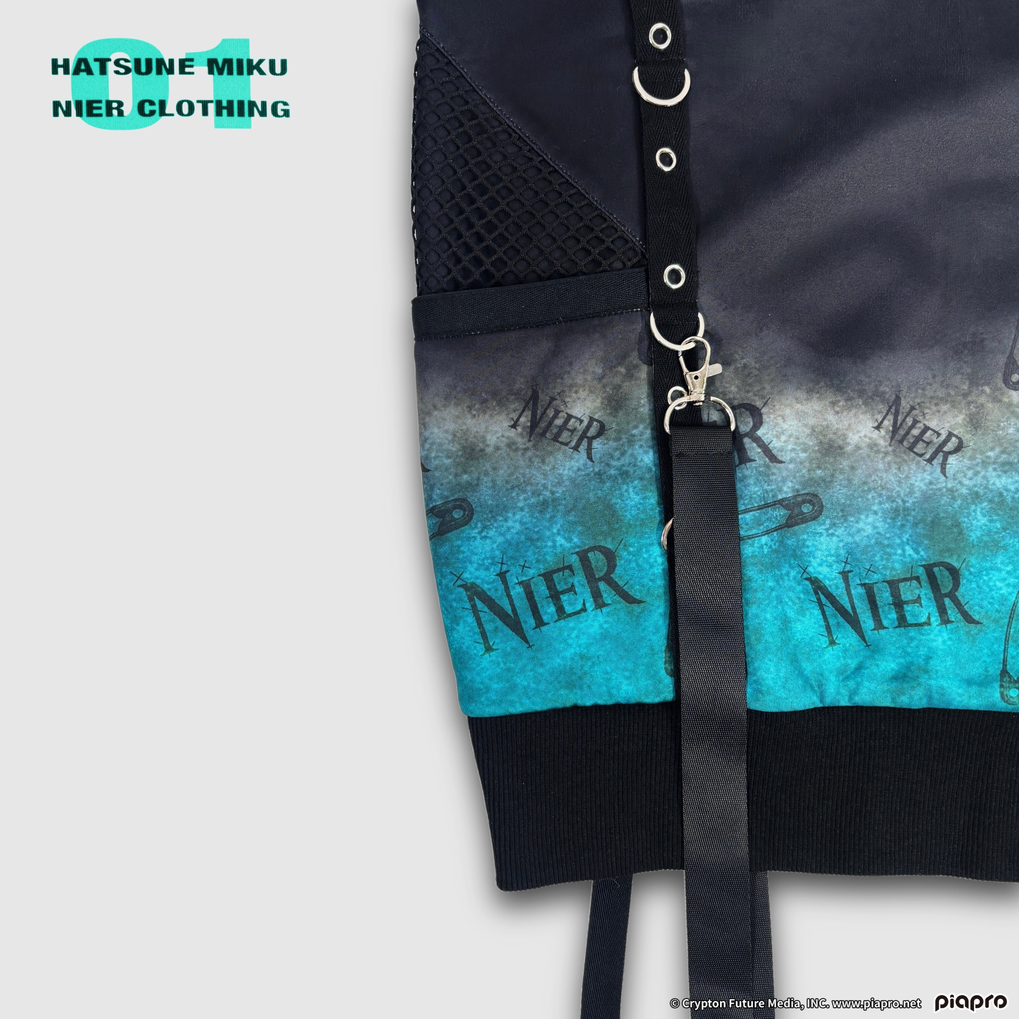 袖切り離し可能3WAY ZIP OUTER【初音ミク】☆缶バッジ4個付き | NIER