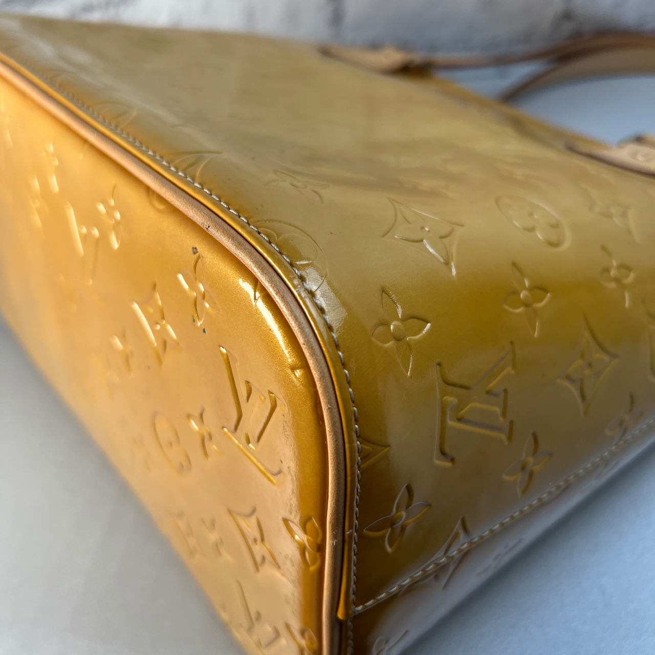 【最終処分SALE】LOUIS VUITTON ルイヴィトン モノグラムヴェルニ ヒューストン パテントレザー ハンドバッグ イエロー A-11533